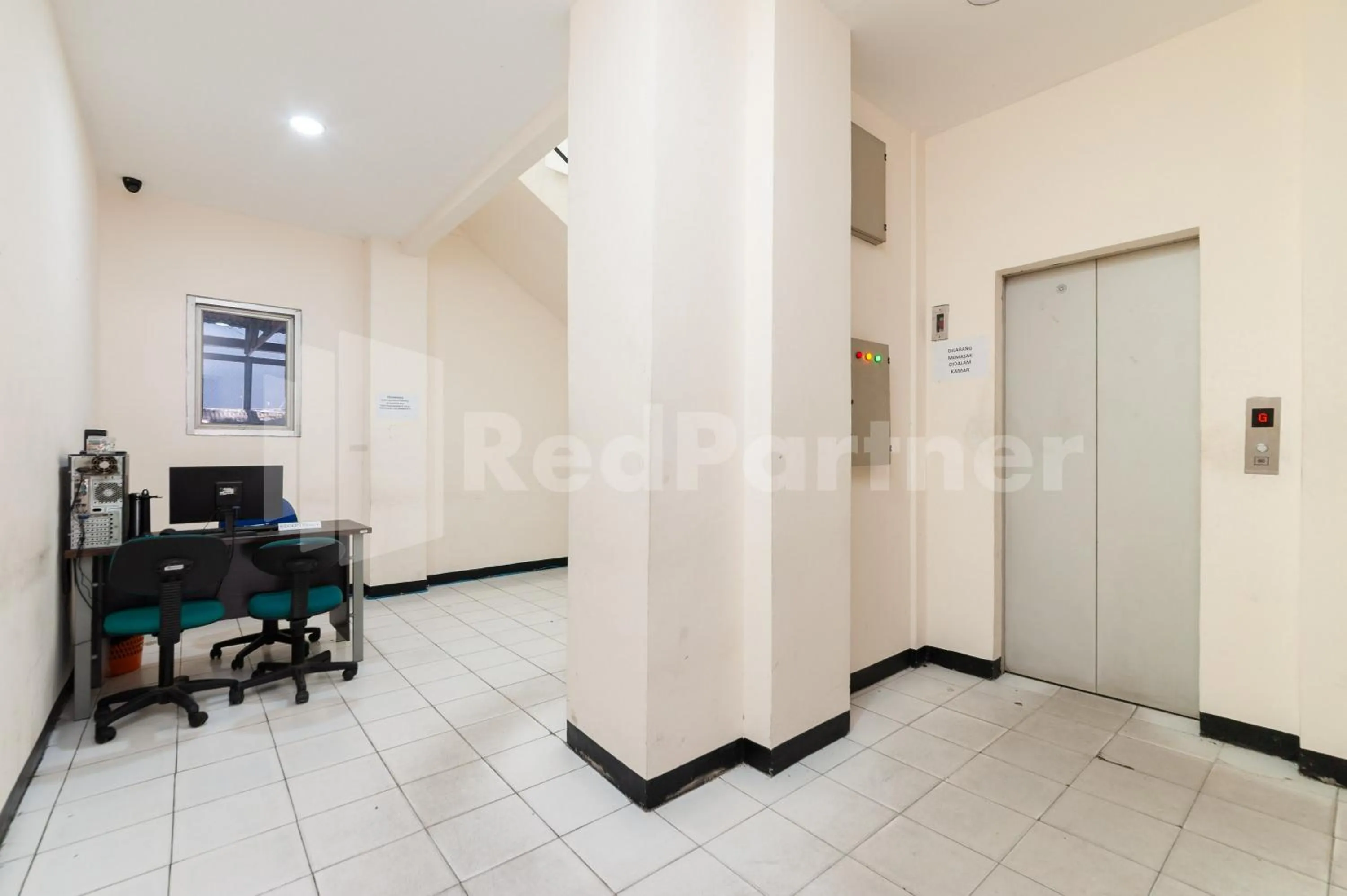 Property building in Orange Garden 47 Mitra RedDoorz