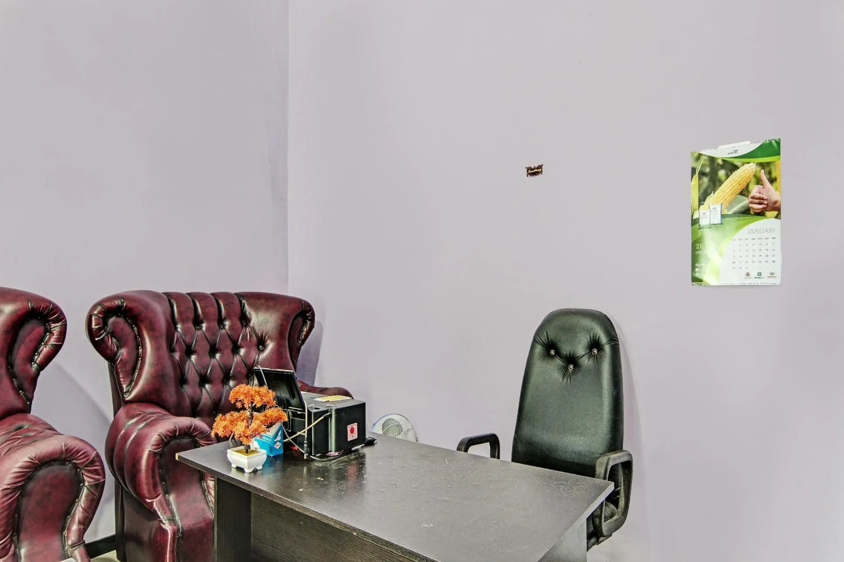 Lobby or reception in Hotel O Wisma Cendana Syariah Near PASAR FLAMBOYAN Lobby or reception in Hotel O Wisma Cendana Syariah Near PASAR FLAMBOYAN