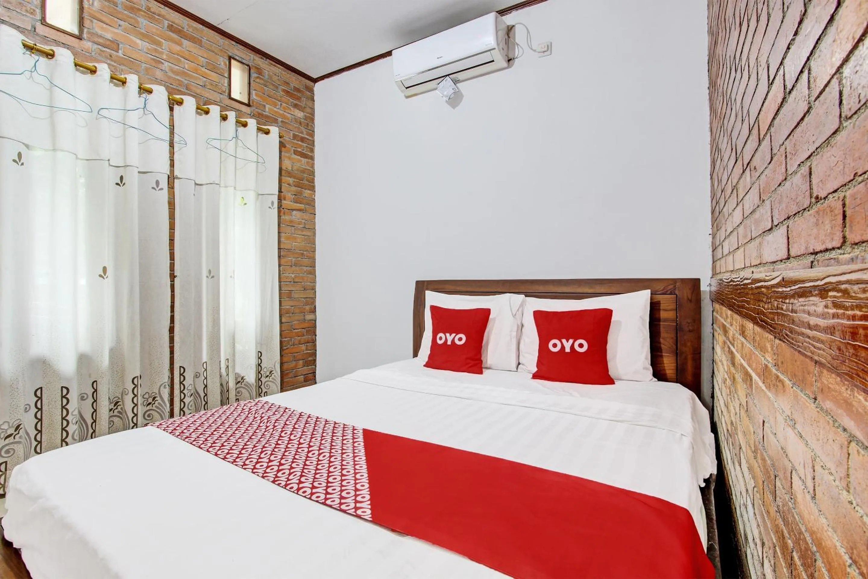 Bedroom, Bed in Hotel O Nayo Homestay Syariah