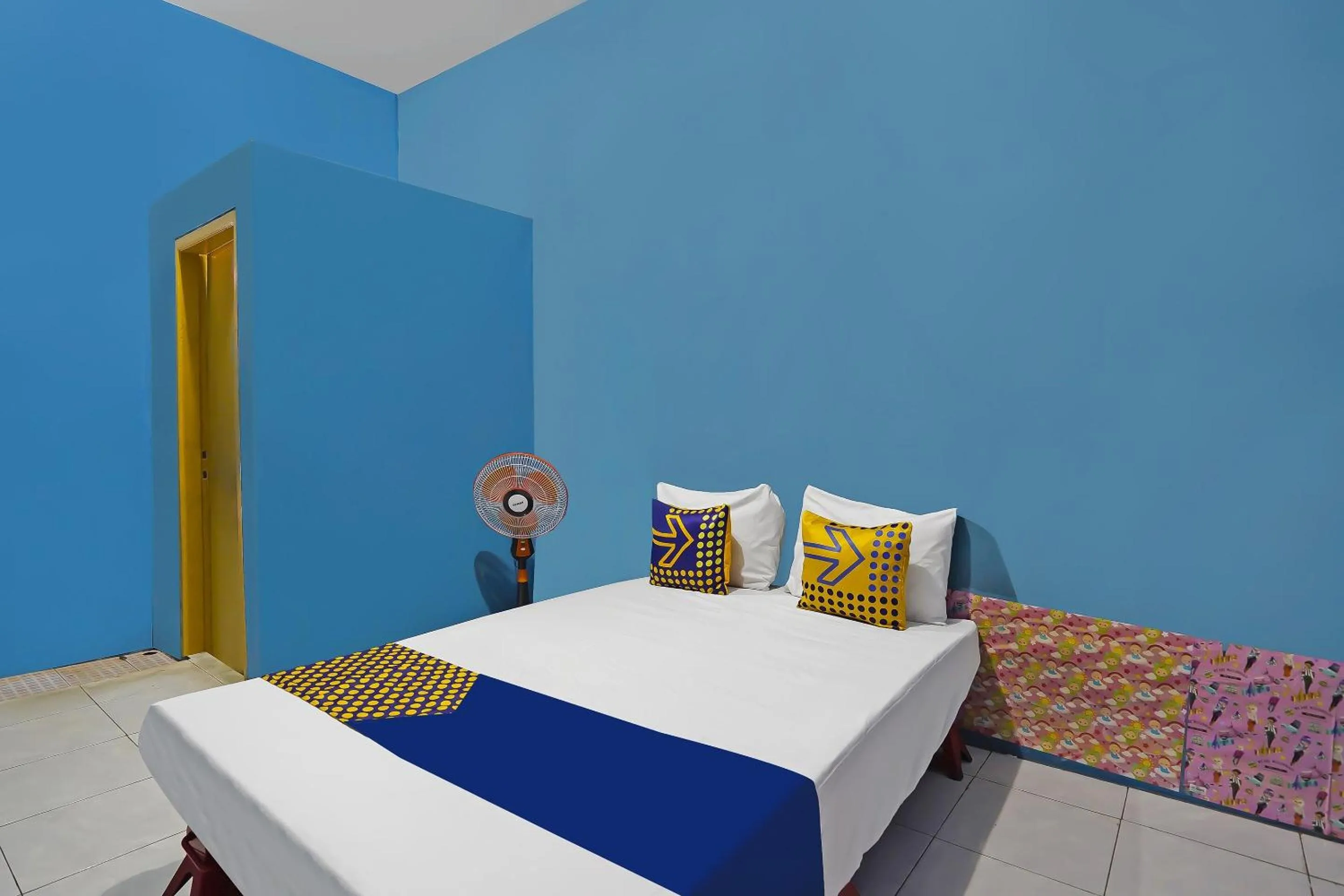 Bedroom, Bed in Hotel O Kost Auto Syariah Anggaswangi