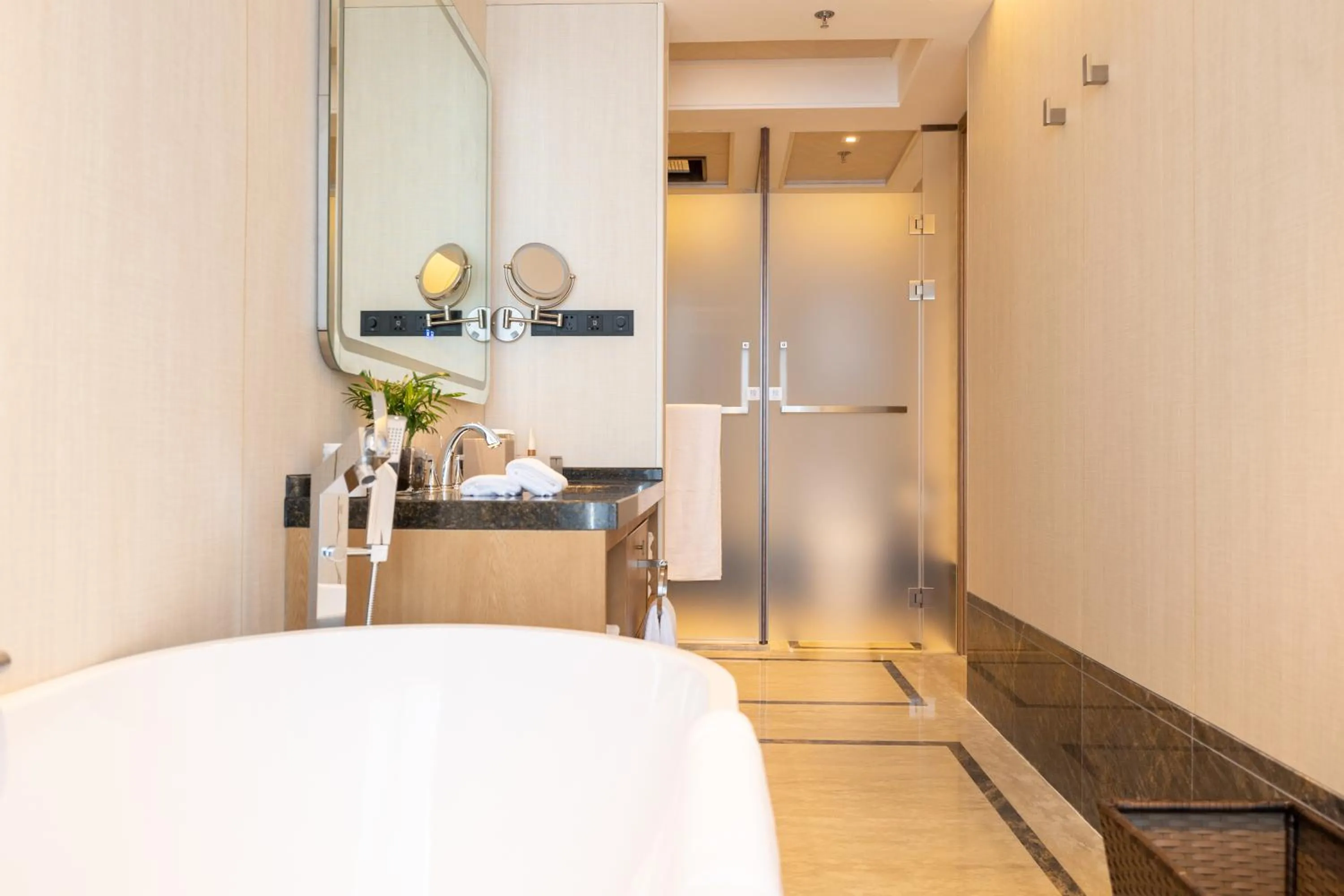 Jingling Grand Hotel Gaochun