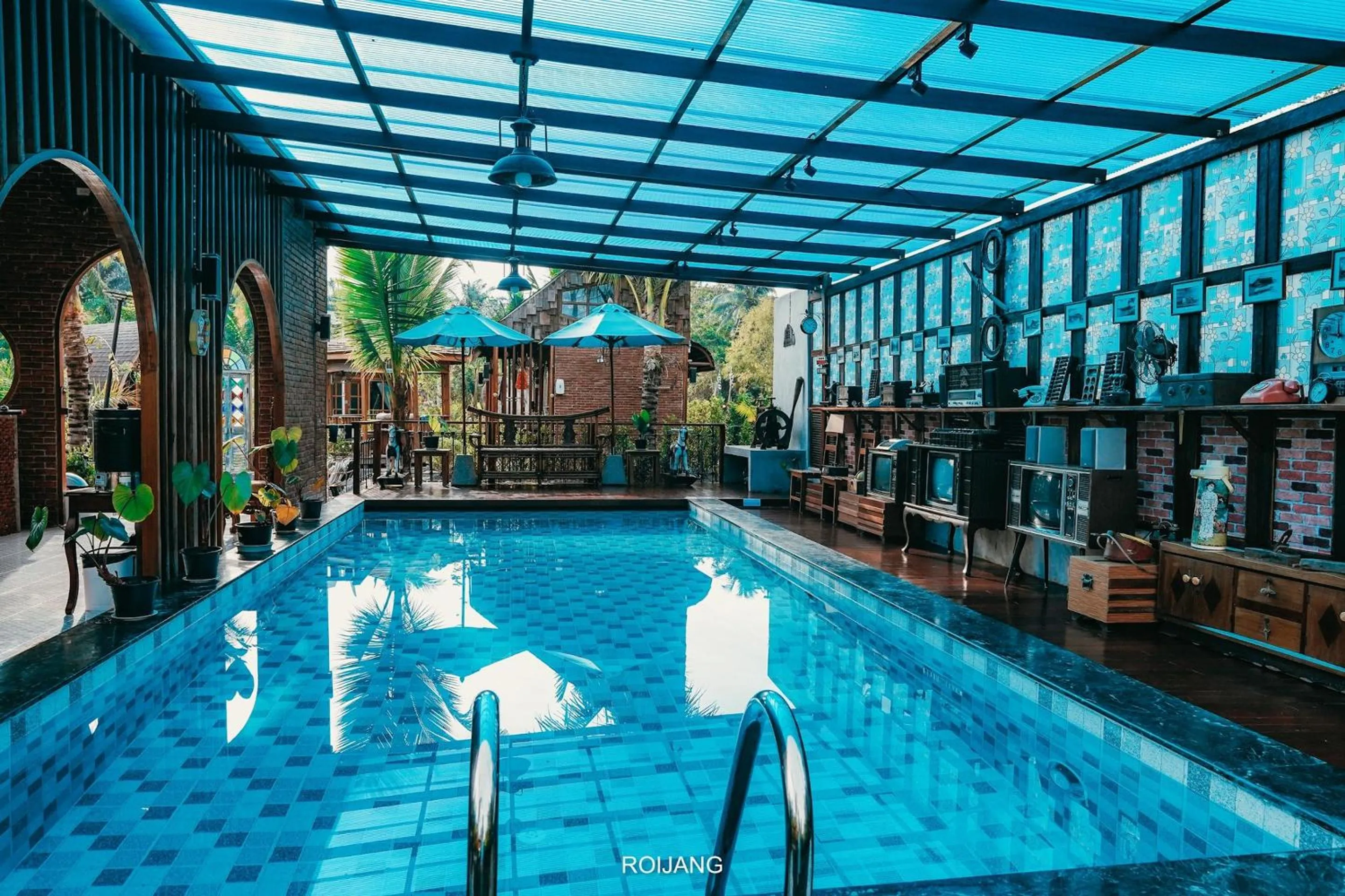 Swimming pool in Plaiphu Pool Villas