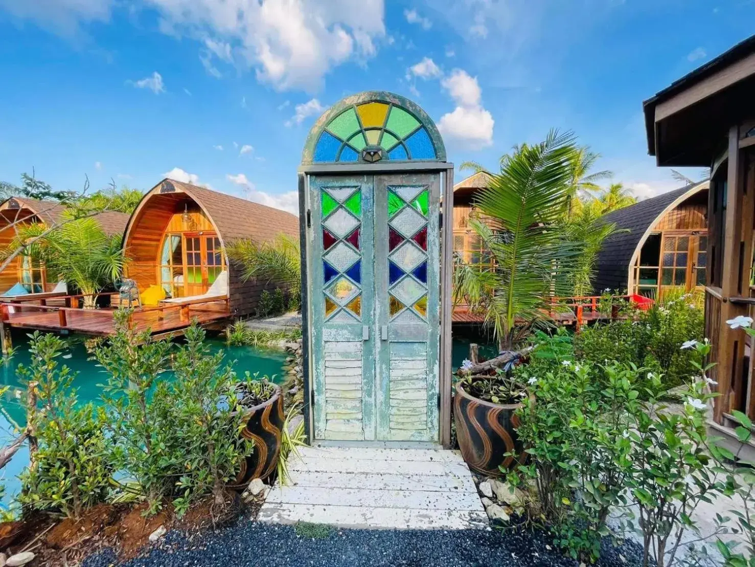 Property building in Plaiphu Pool Villas Property building in Plaiphu Pool Villas