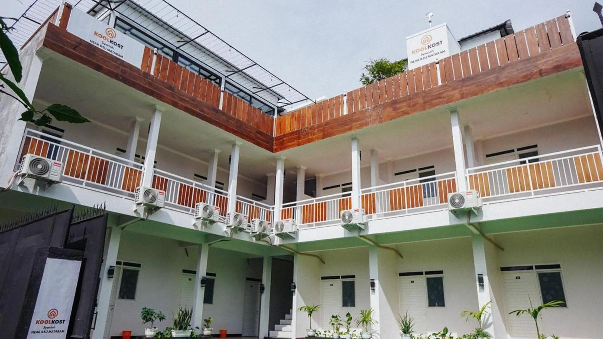 Property building in RedDoorz Syariah near RSUD Mataram Lombok 2