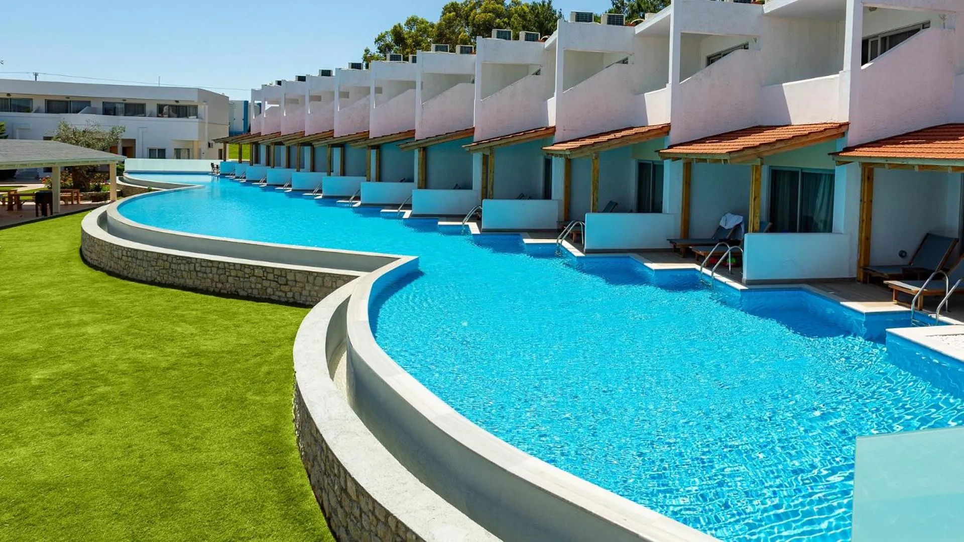 Swimming pool in Lydia Maris Resort & Spa