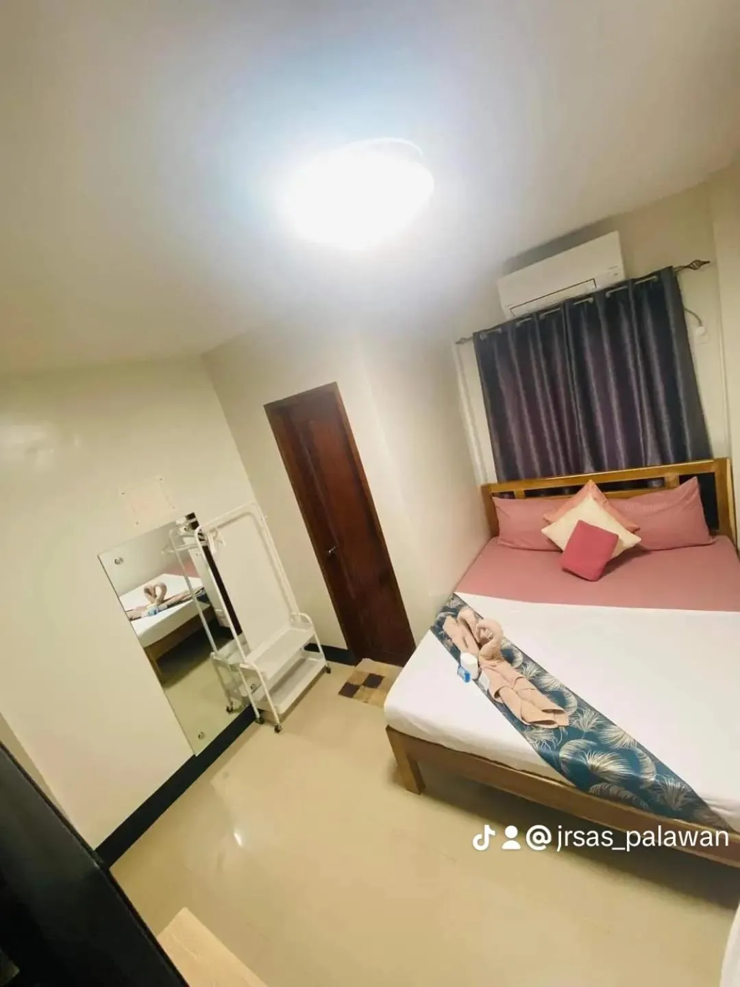 Bed in Mongki's Pensionhouse