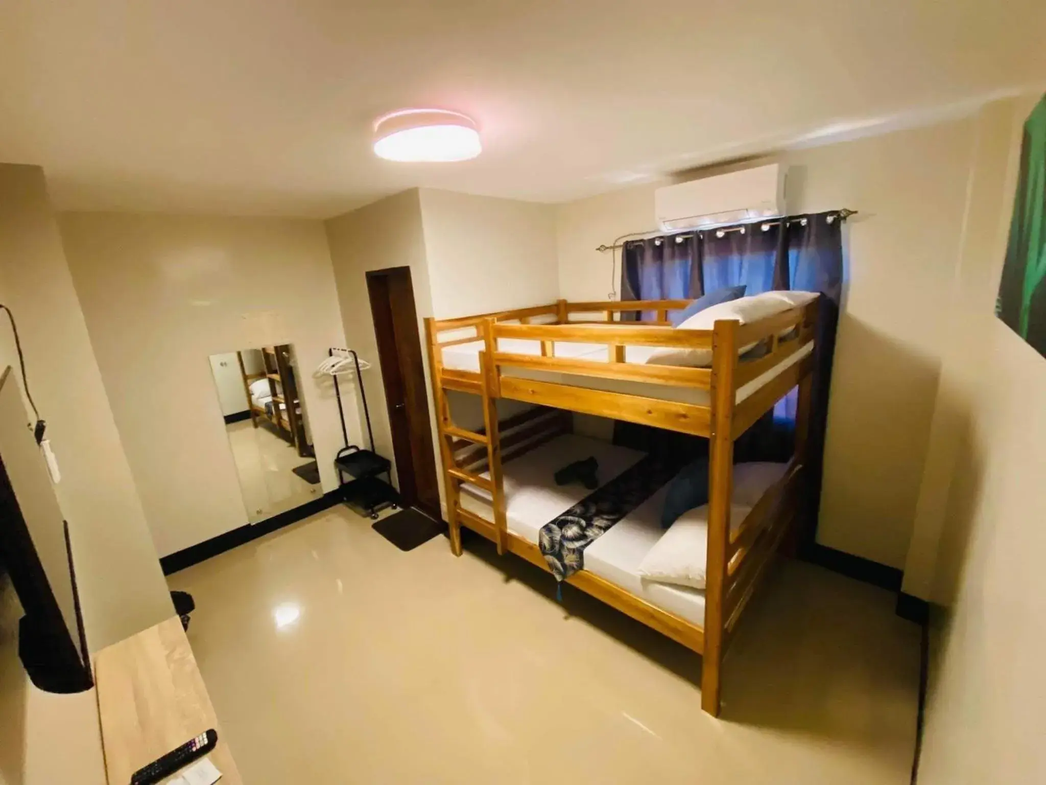 Deluxe Double Room in Mongki's Pensionhouse Deluxe Double Room in Mongki's Pensionhouse