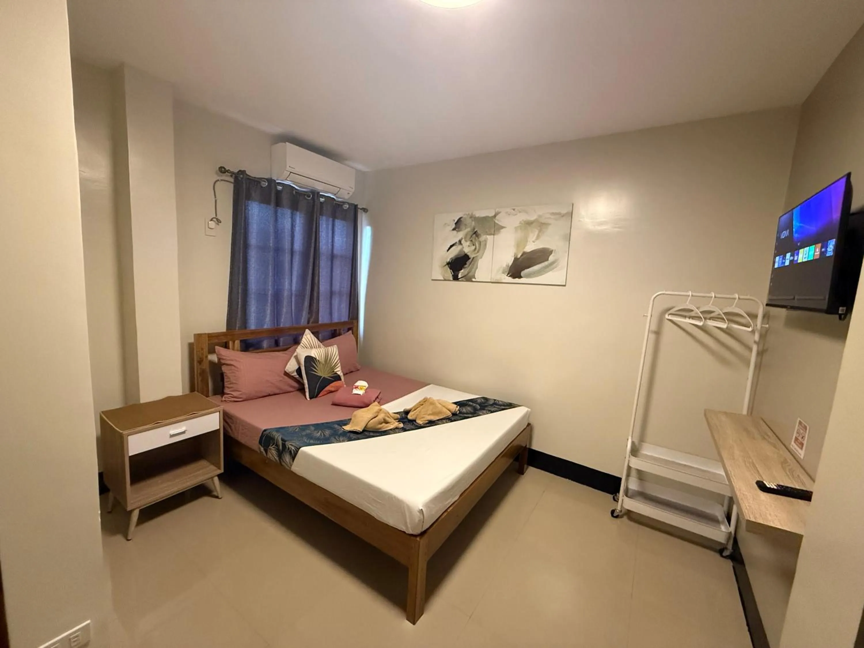 Bed in Mongki's Pensionhouse