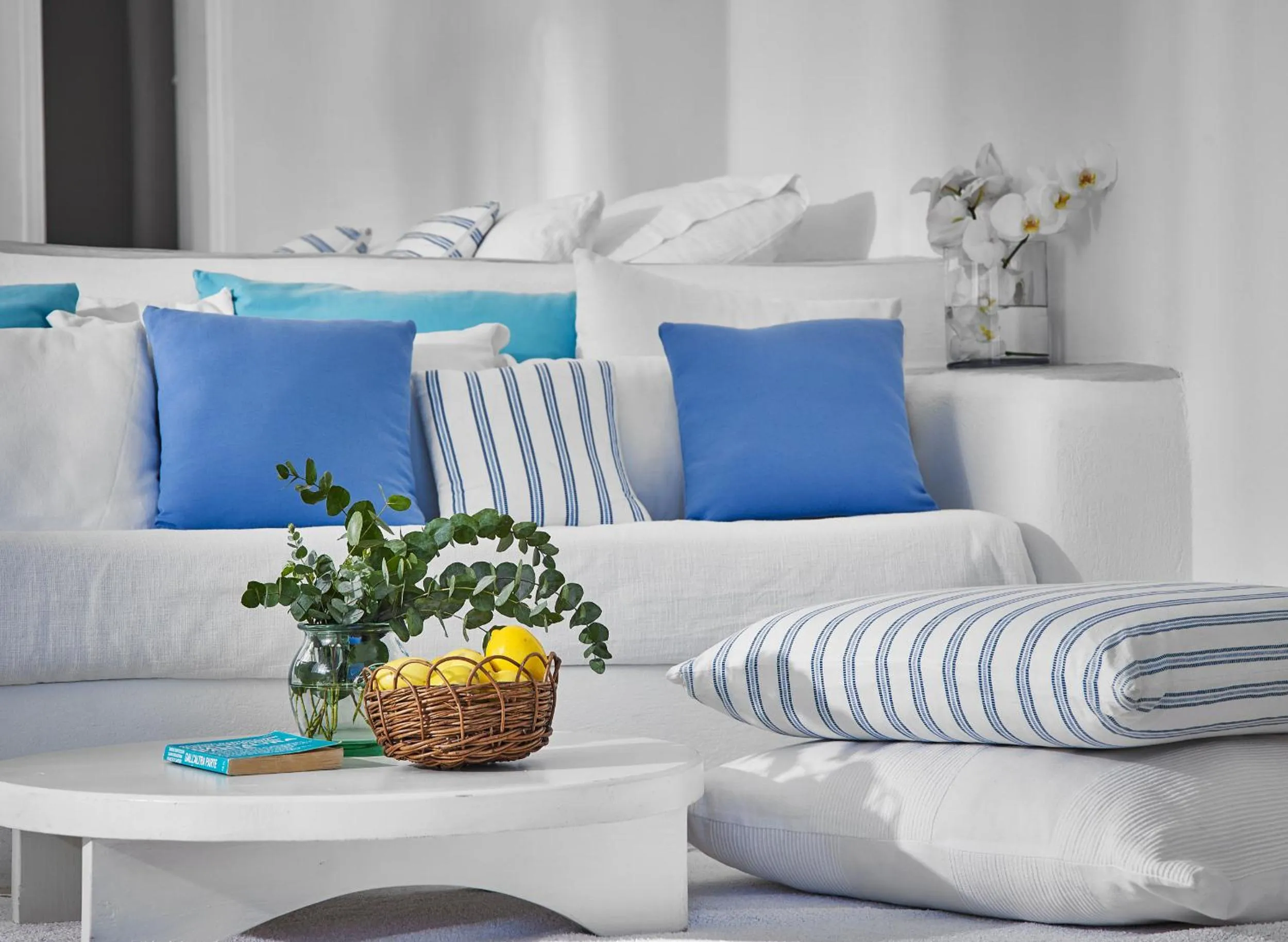 Living room, Bed in Finikia Memories Hotel