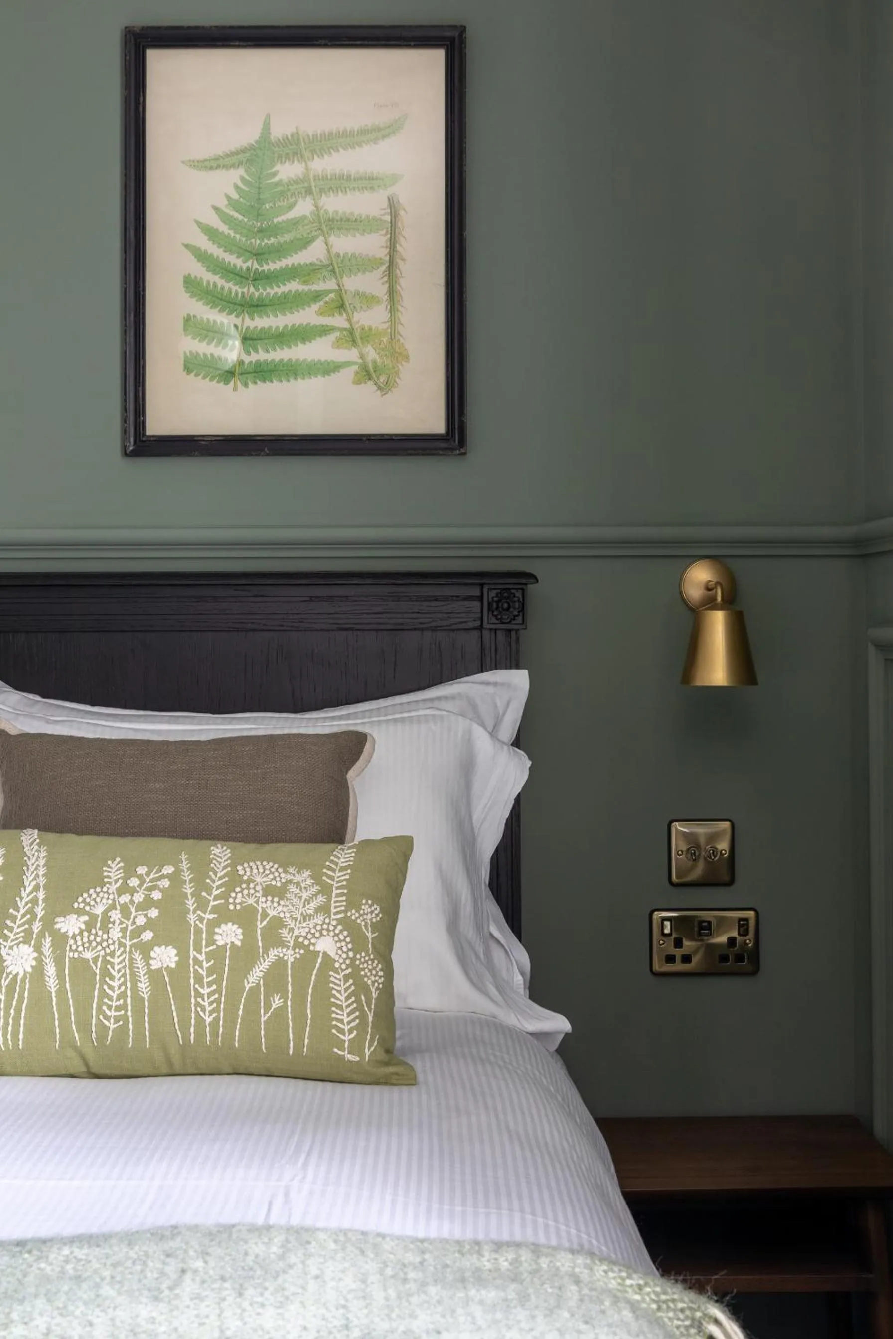 Bedroom in The White Hart Wadhurst