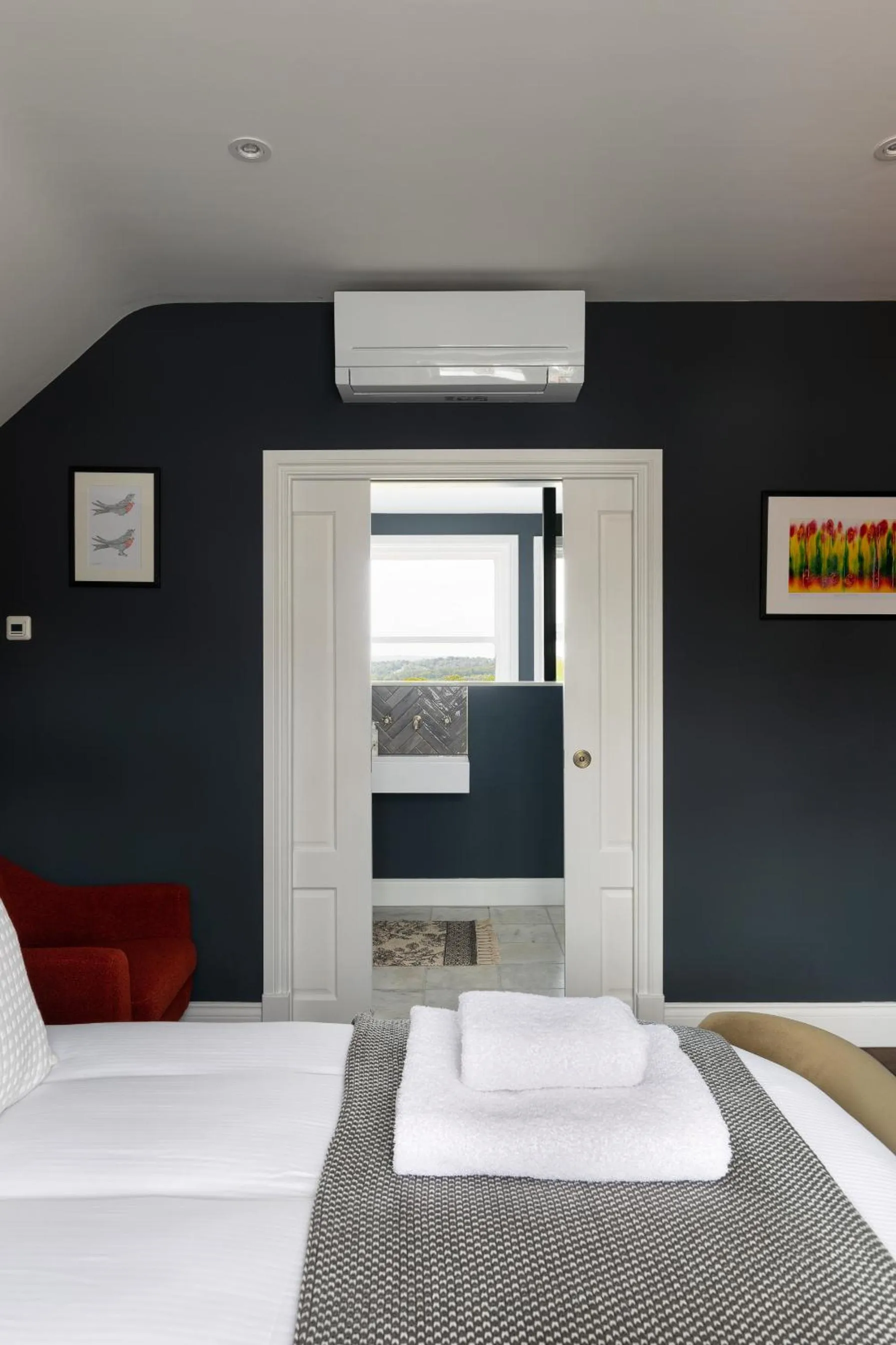 Bedroom in The White Hart Wadhurst