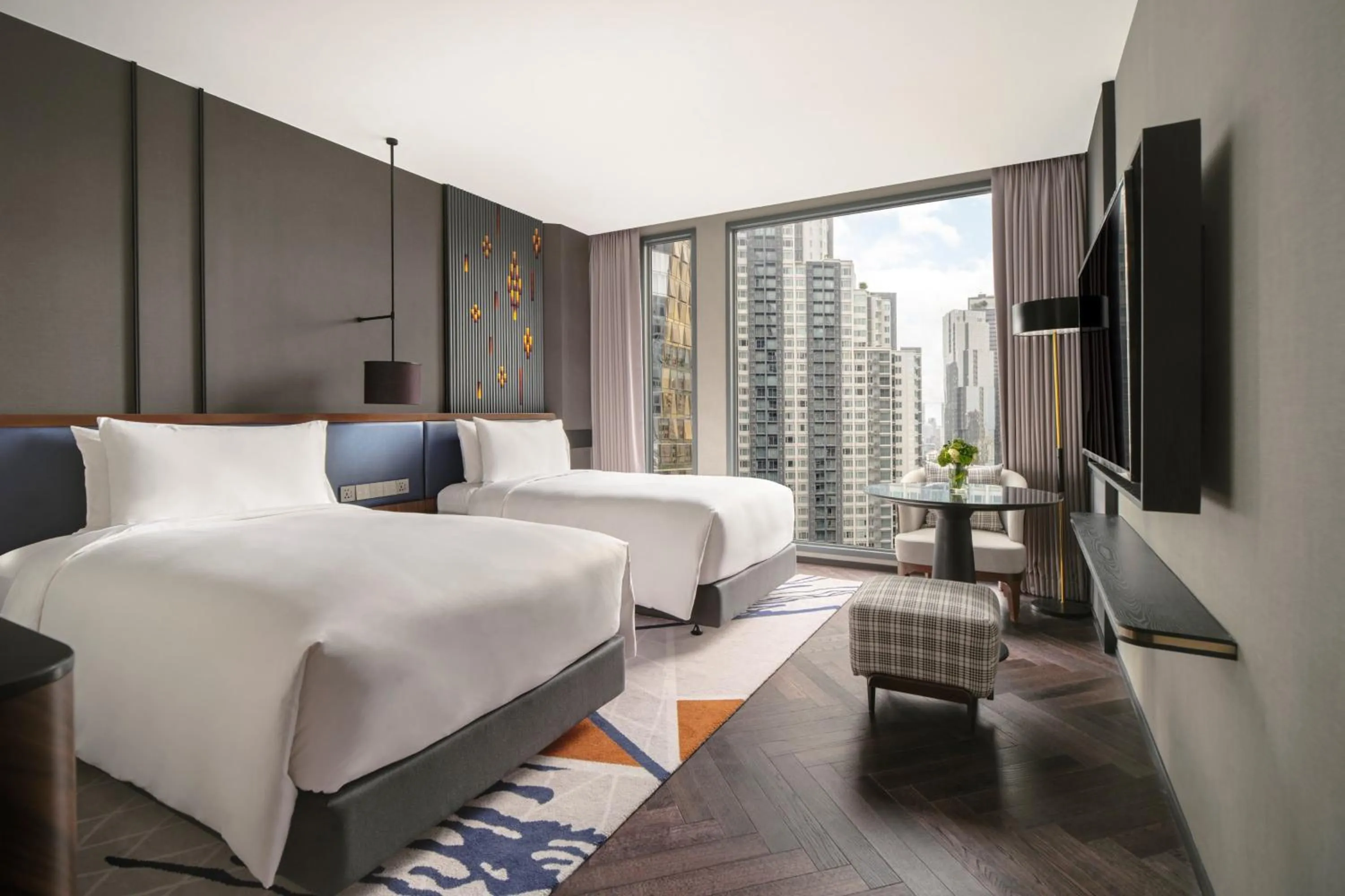 Photo of the whole room, Bed in InterContinental Bangkok Sukhumvit by IHG