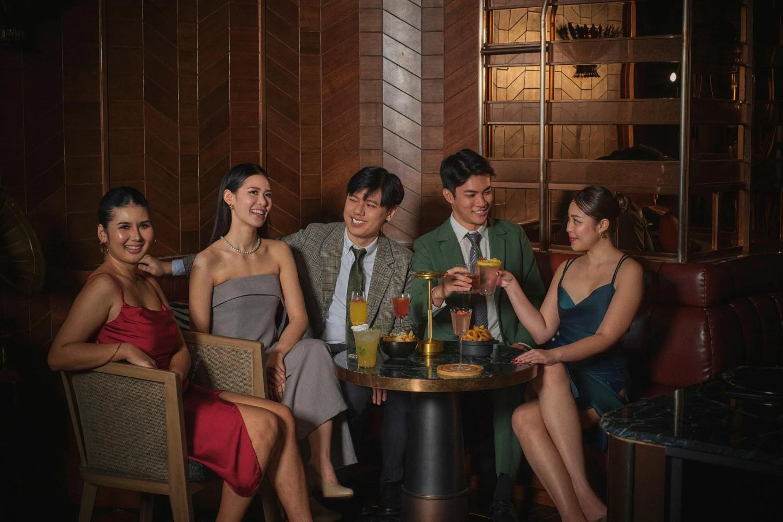 Restaurant/places to eat in InterContinental Bangkok Sukhumvit by IHG