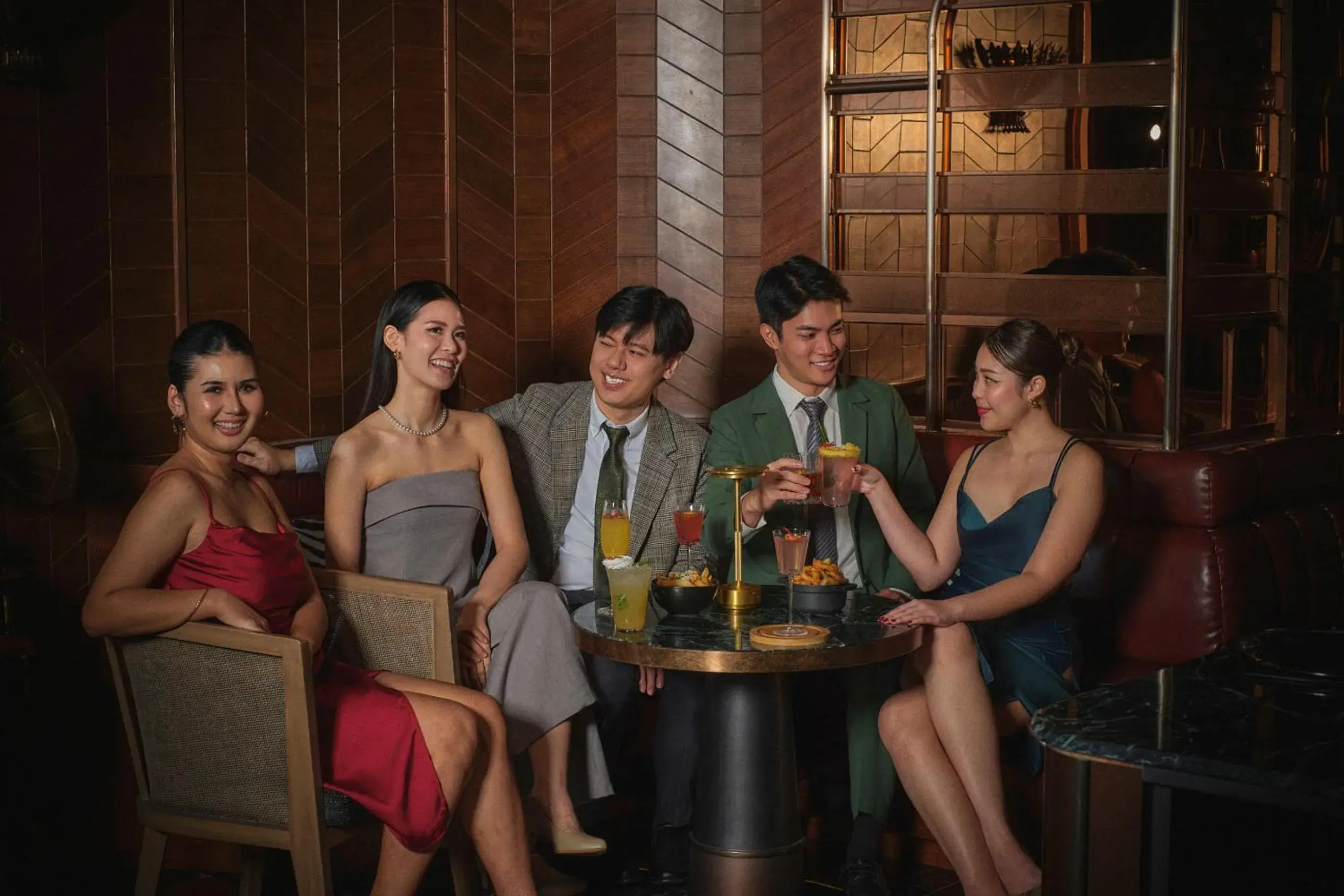 Restaurant/places to eat in InterContinental Bangkok Sukhumvit by IHG Restaurant/places to eat in InterContinental Bangkok Sukhumvit by IHG