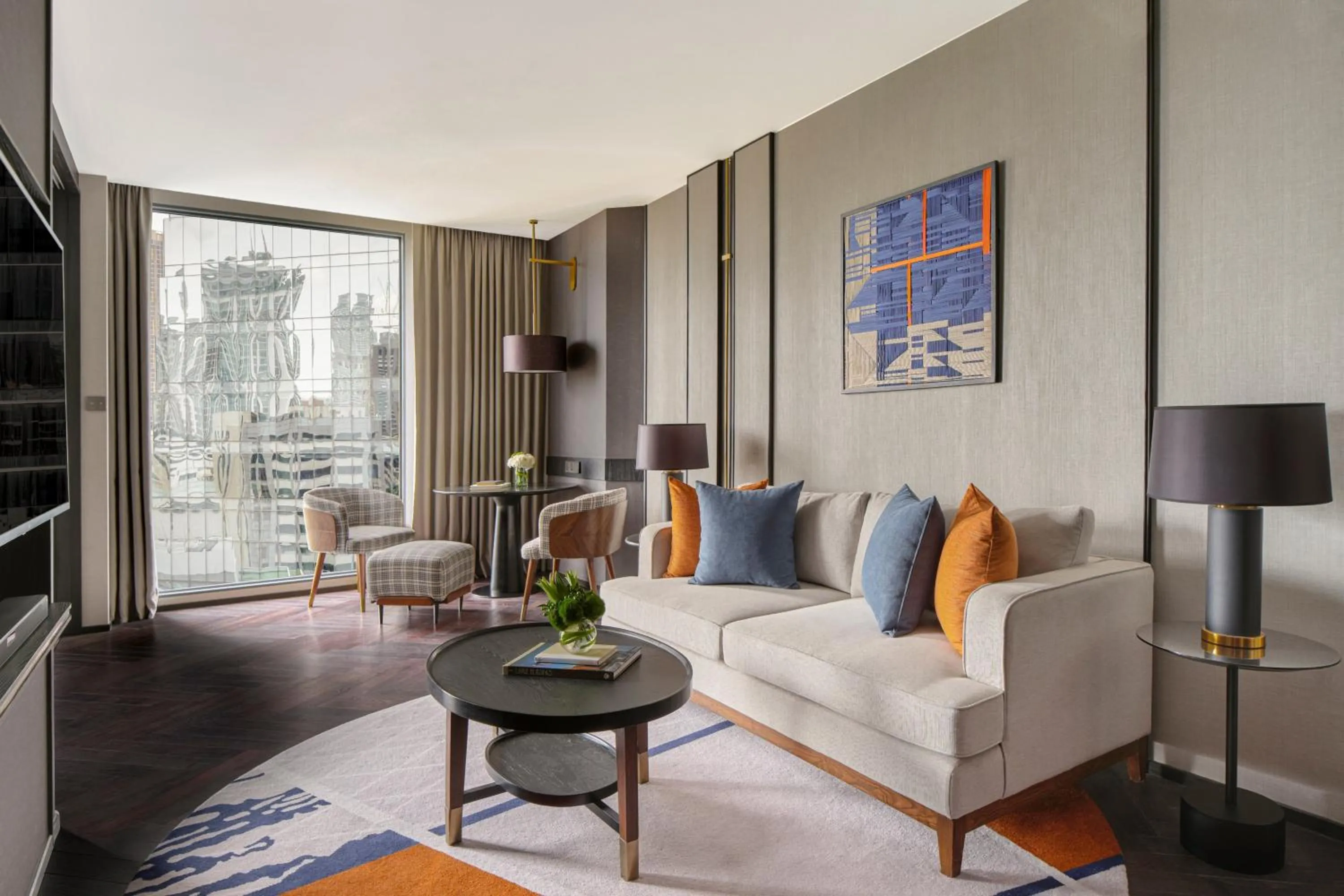 Photo of the whole room in InterContinental Bangkok Sukhumvit by IHG