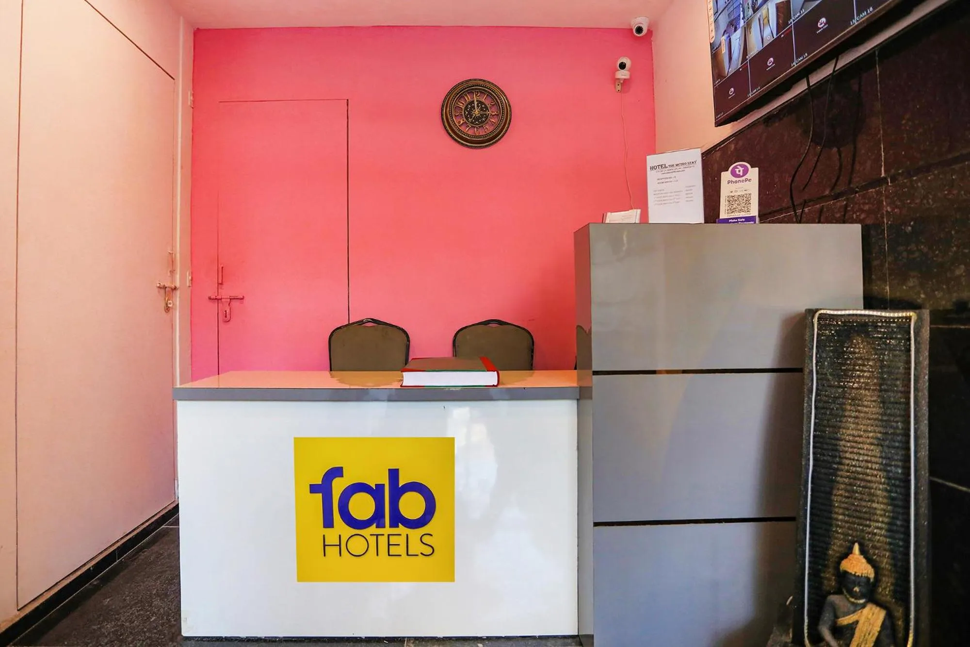 Lobby or reception in FabExpress F9 Noida Sector 27