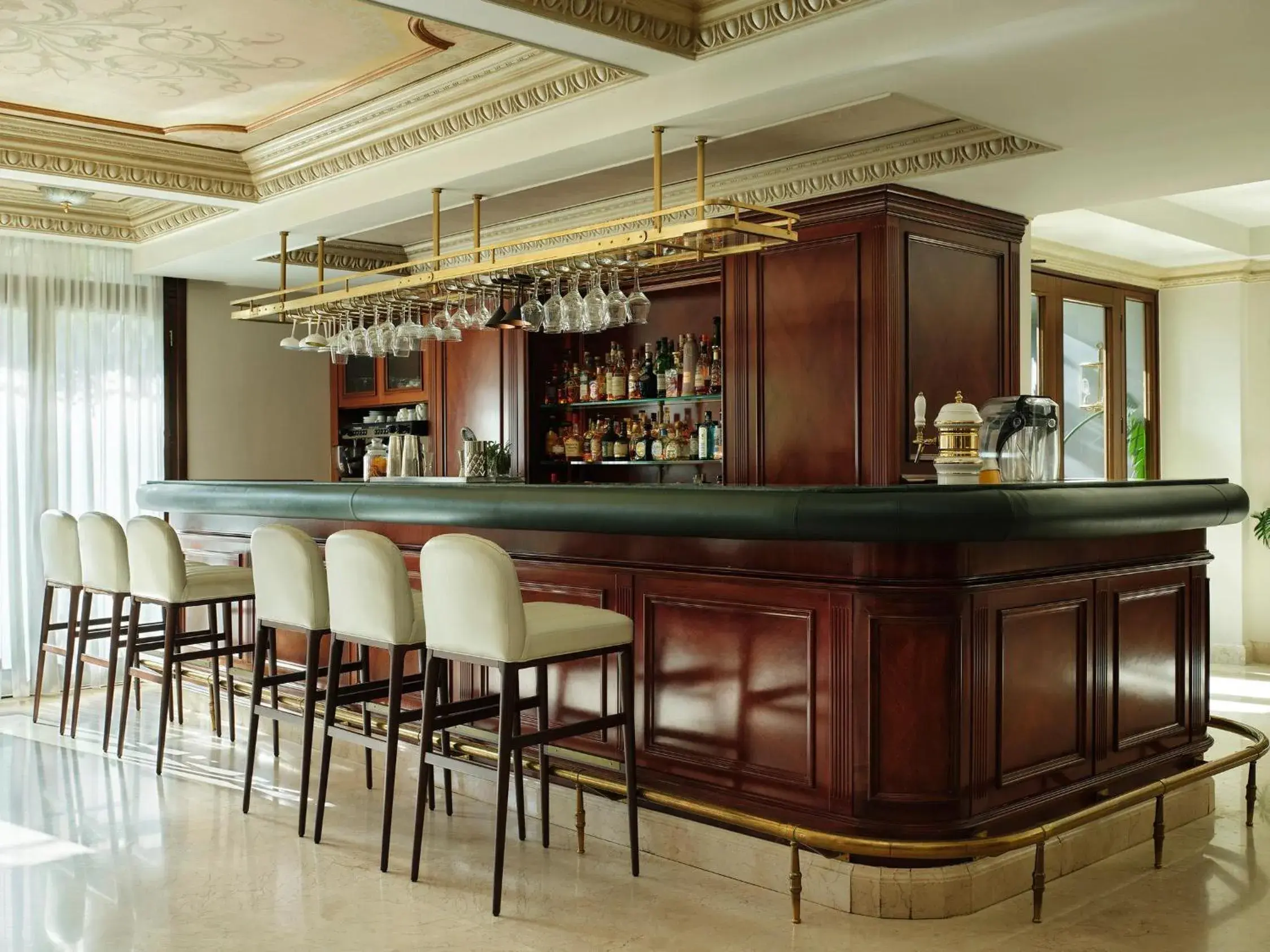 Lounge or bar in Electra Palace Athens Lounge or bar in Electra Palace Athens