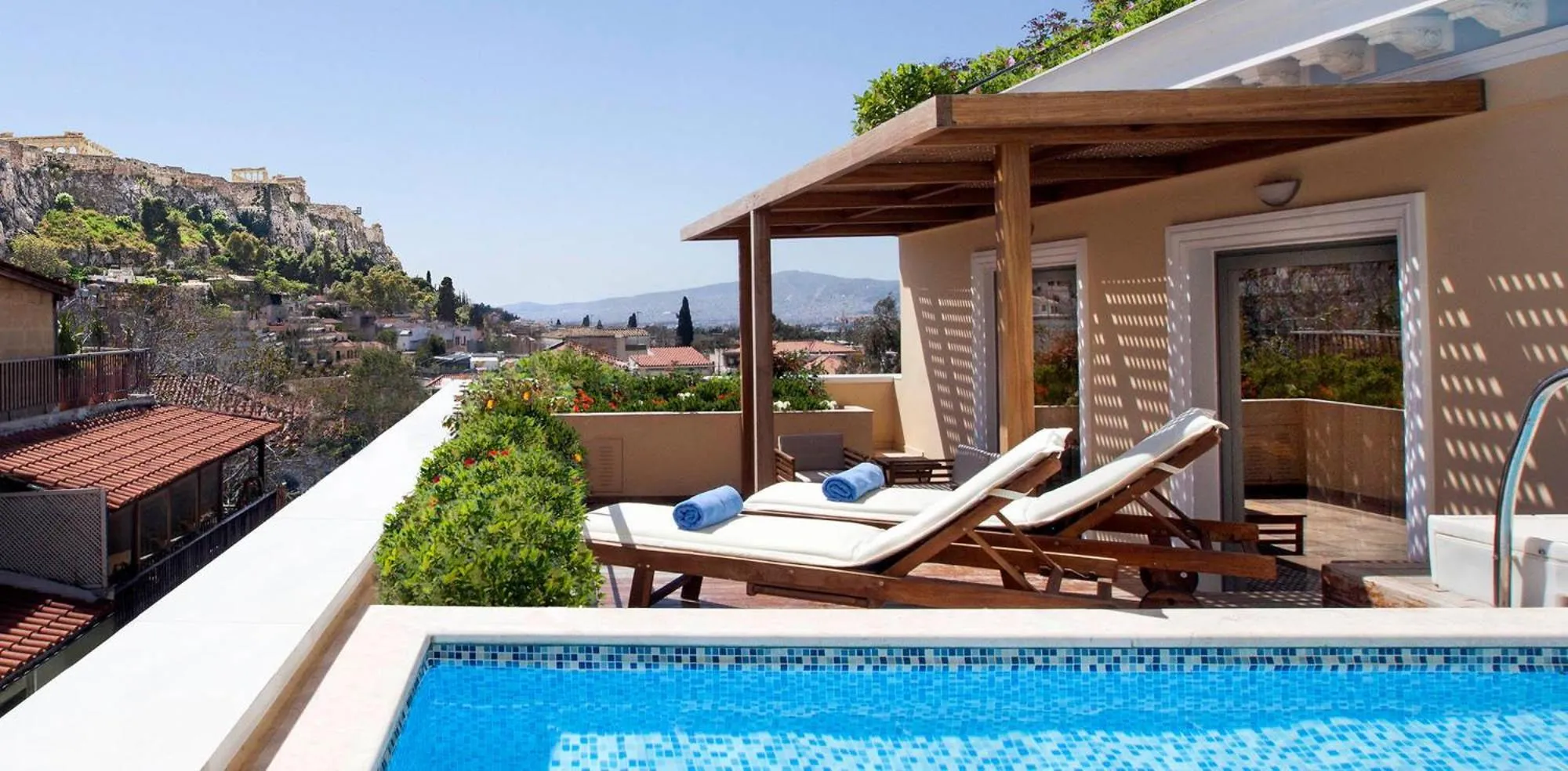 Photo of the whole room in Electra Palace Athens