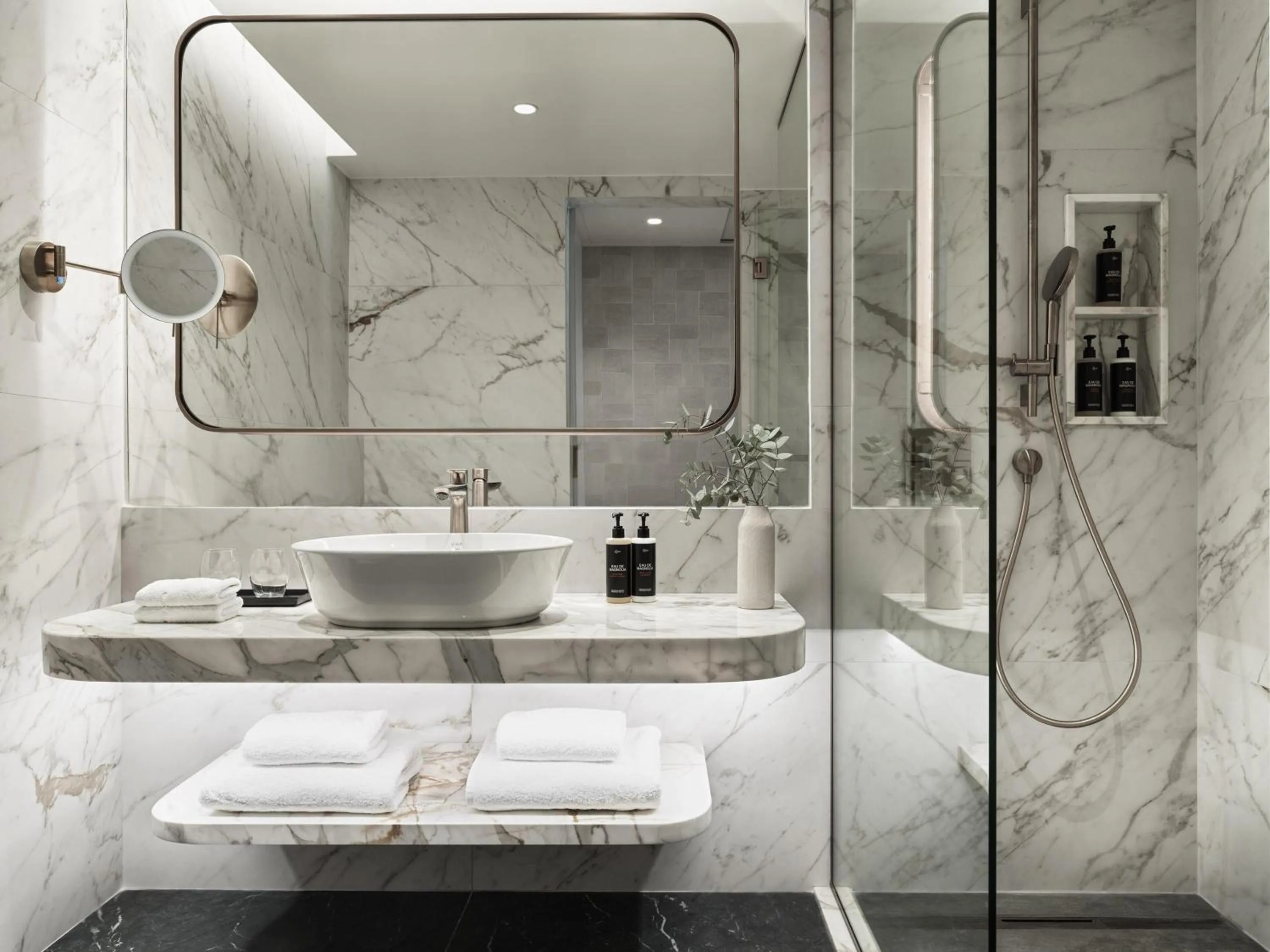 Bathroom in Electra Palace Athens