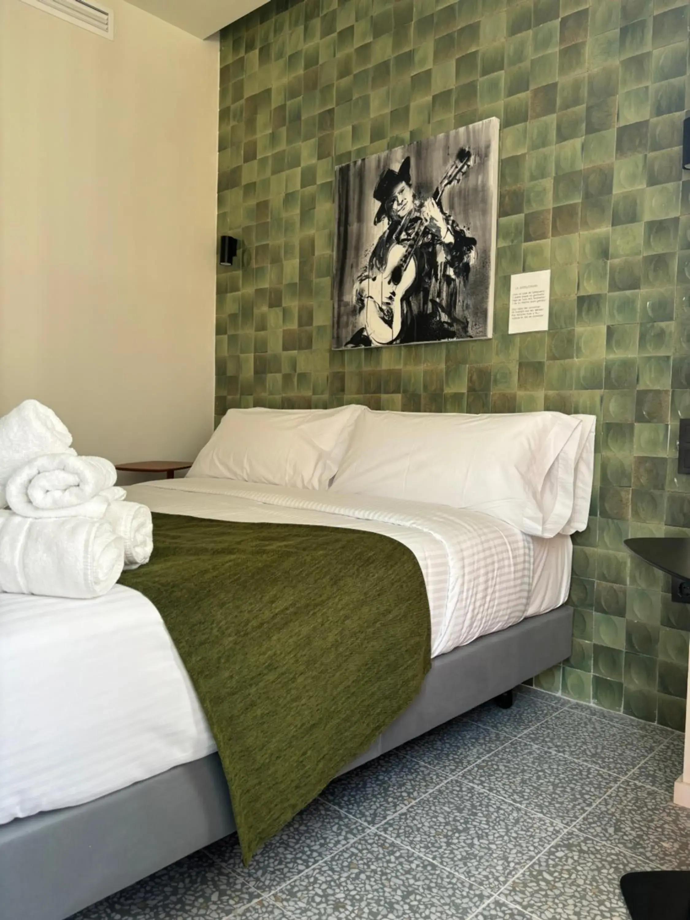 Double Room with Private Bathroom - single occupancy in El Mantenío Double Room with Private Bathroom - single occupancy in El Mantenío