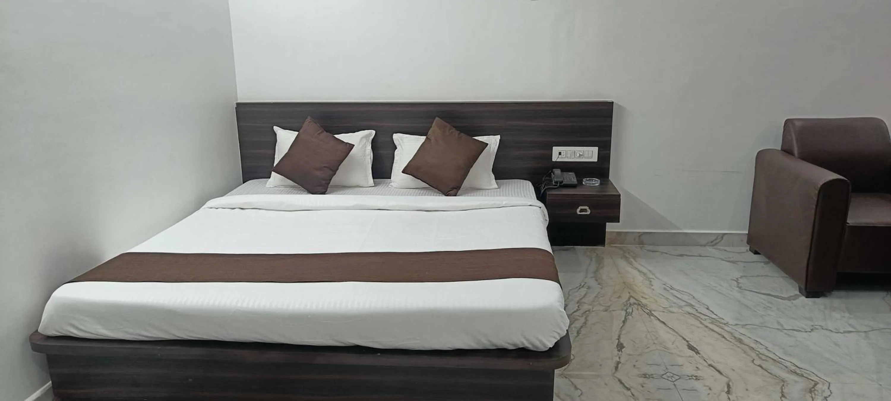 Bedroom in Super Hotel O Royal Inn