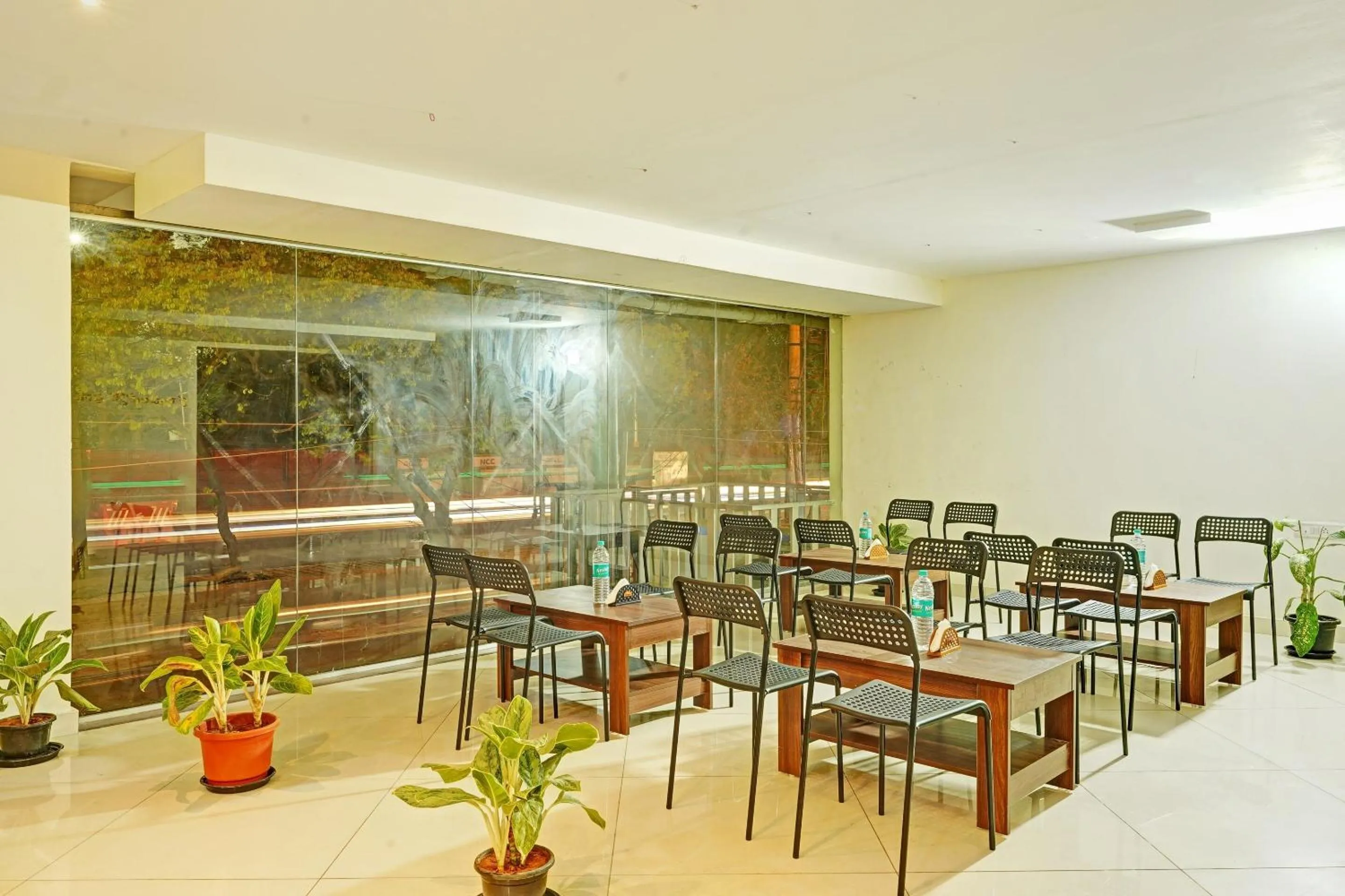 Restaurant/places to eat in HOTEL O SHREYAS SHACK