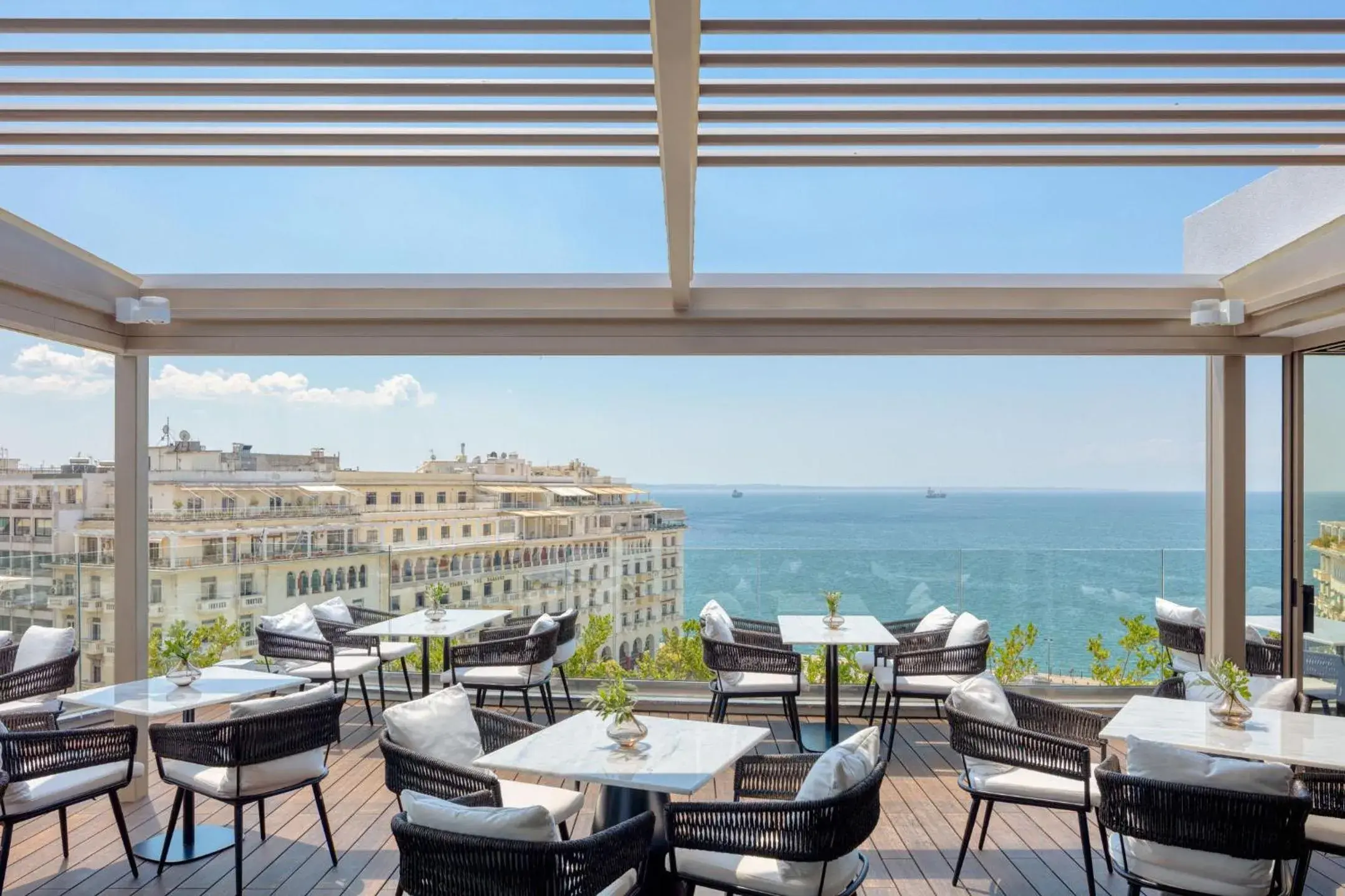 Restaurant/places to eat in Electra Palace Thessaloniki Restaurant/places to eat in Electra Palace Thessaloniki