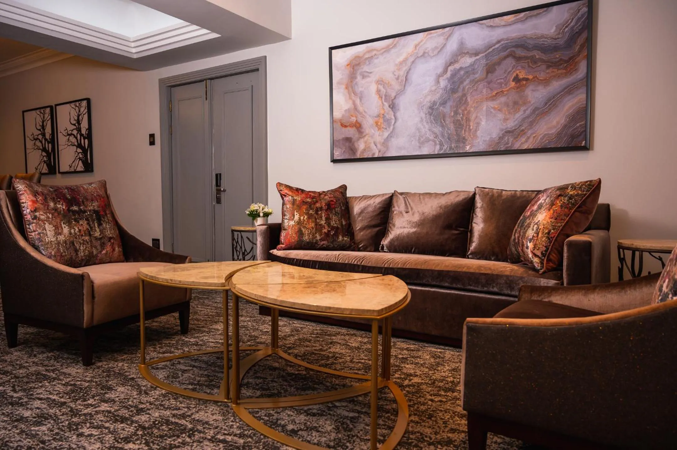 Living room in Golden Horse Hotel