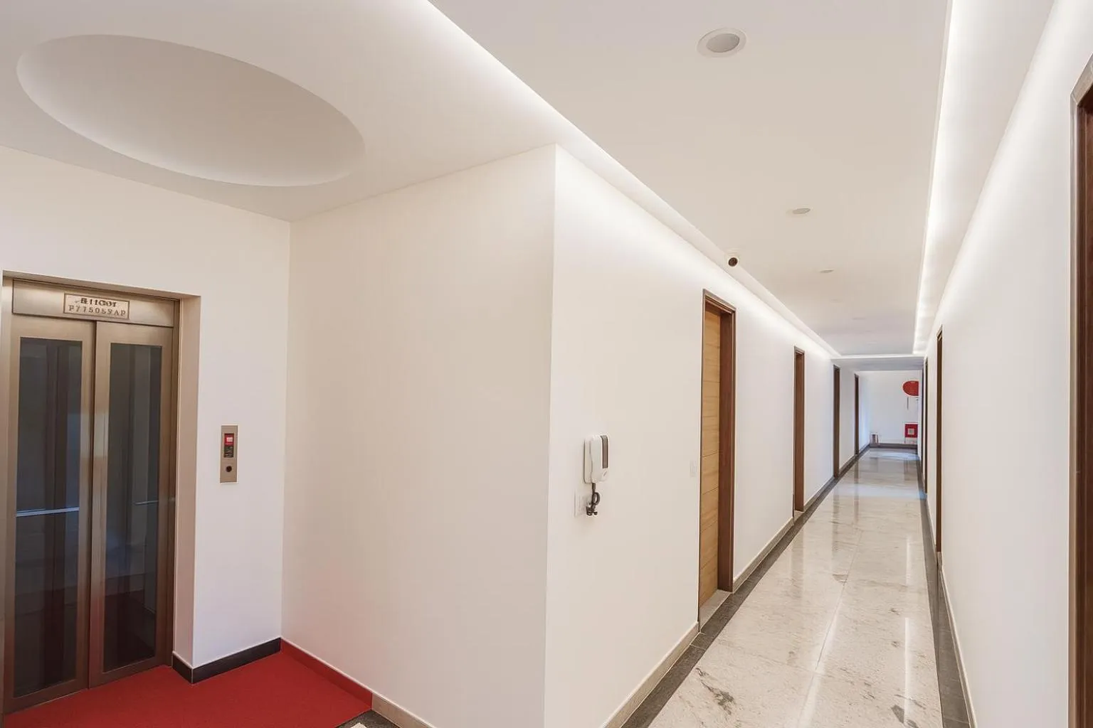 Lobby or reception in Hotel Good Luck by JMD Group