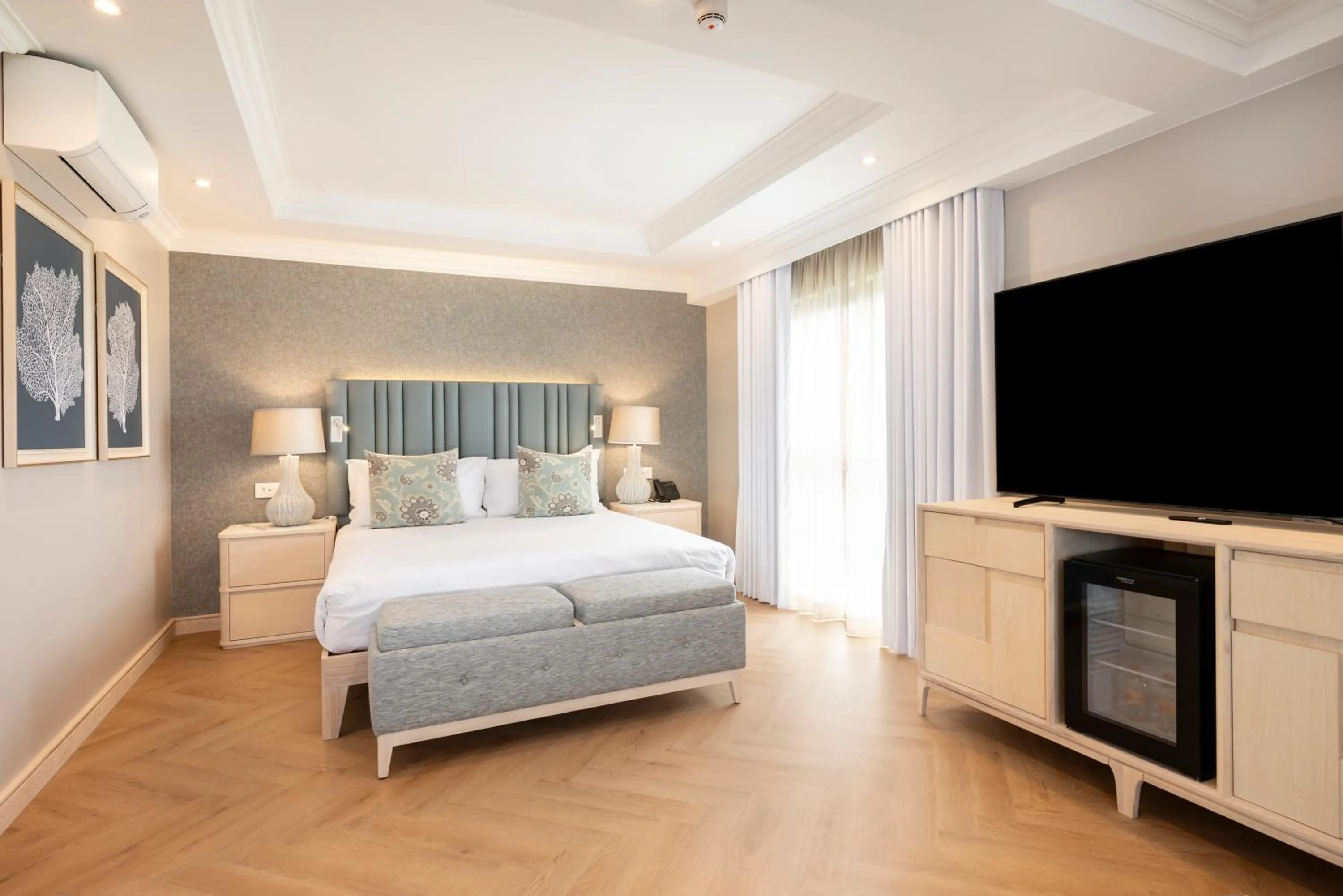 Bed in Garden Route Hotel