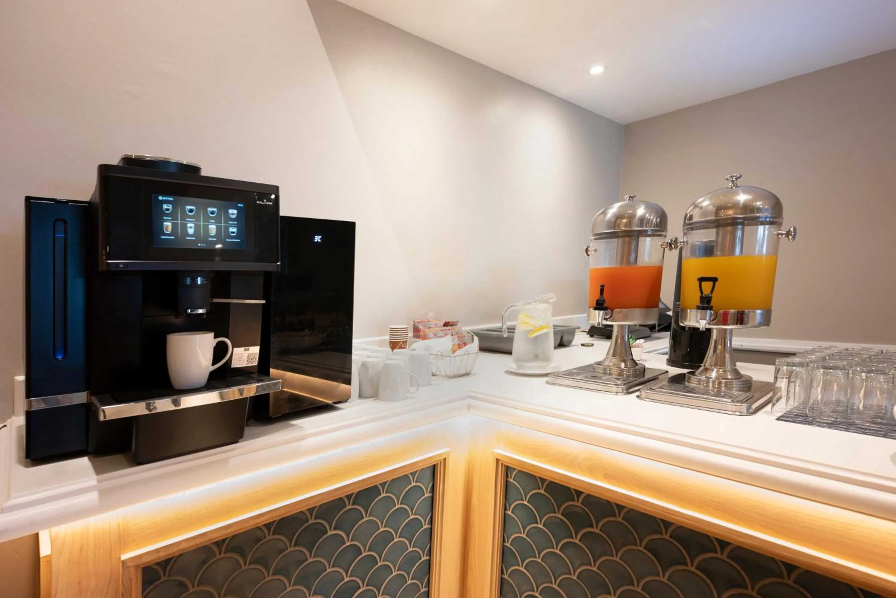 Breakfast in Garden Route Hotel