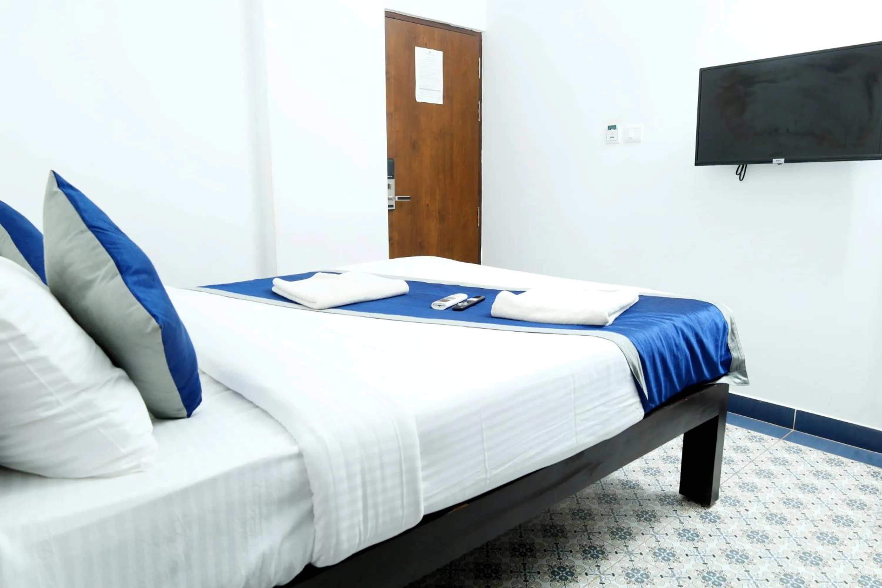 Bed in Felix Inn - Manyata Tech Park