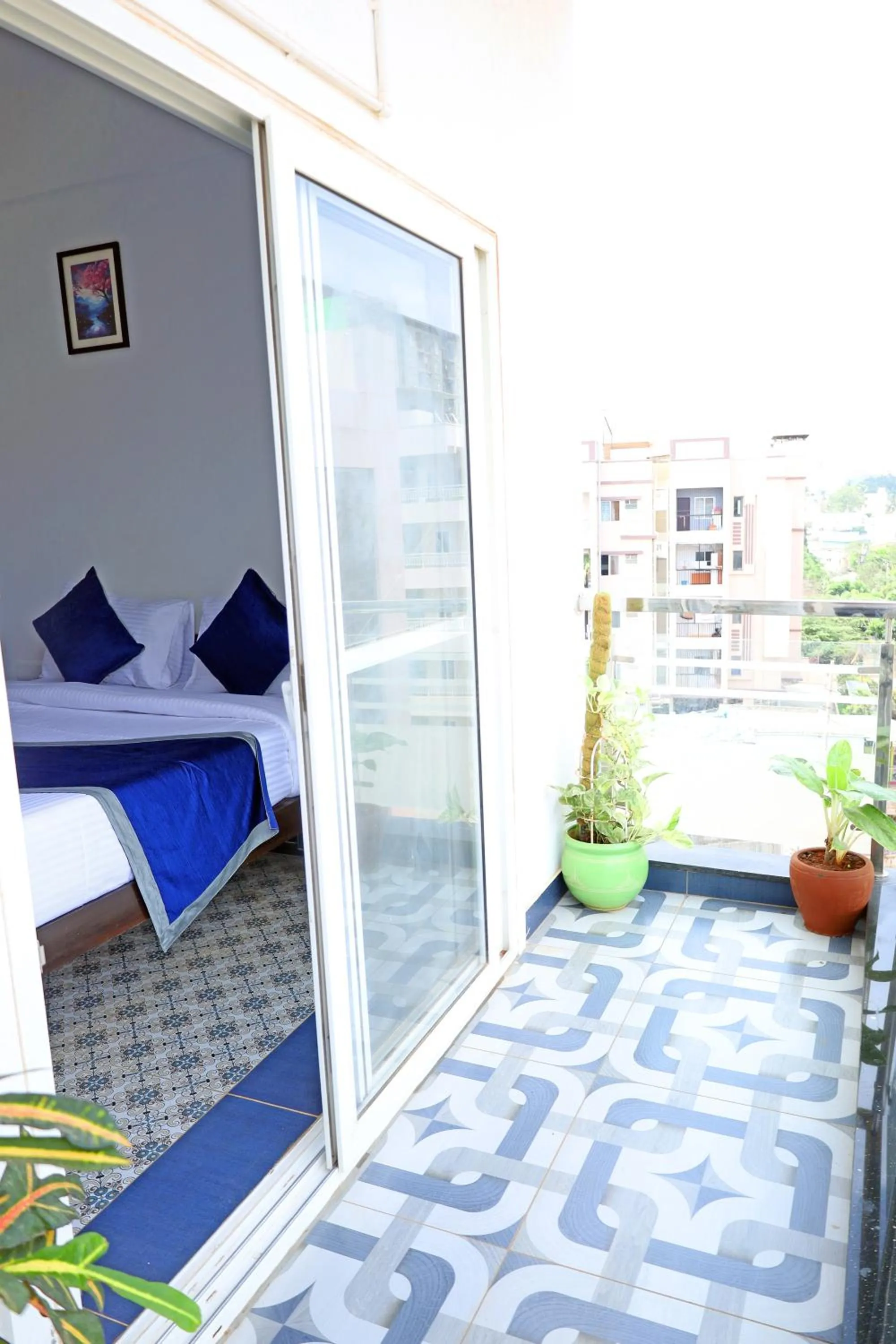 Bed in Felix Inn - Manyata Tech Park