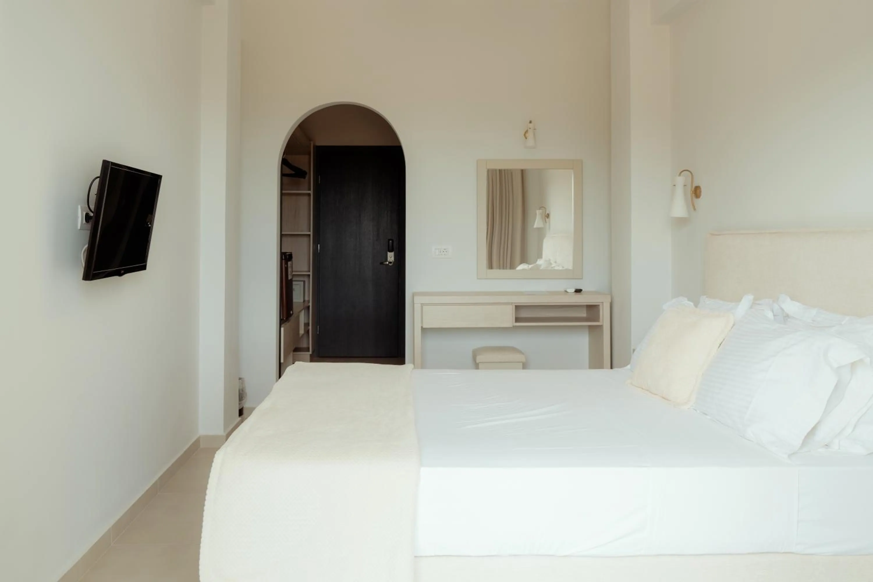 Bed in Limanaki Hotel