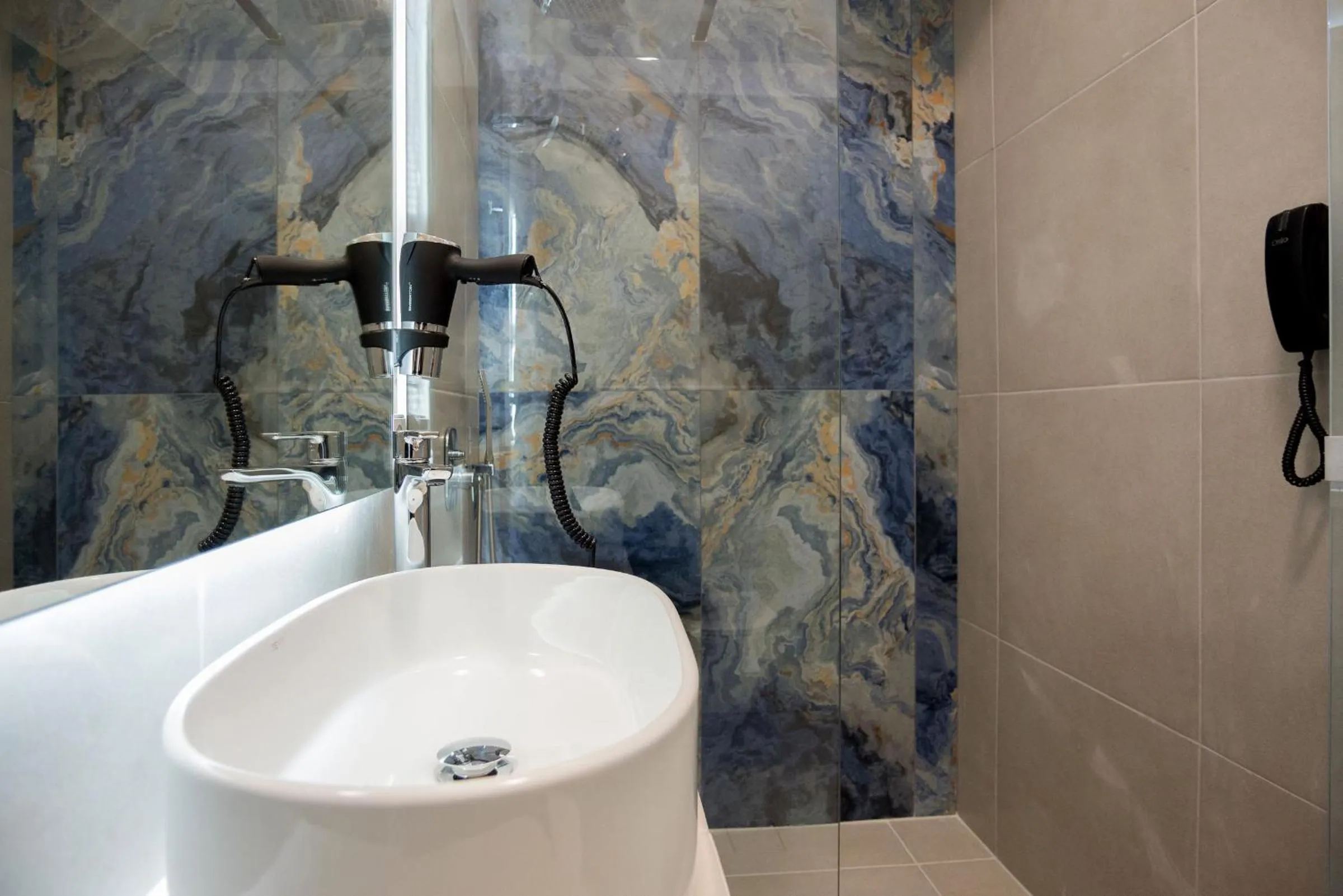 Shower in Limanaki Hotel