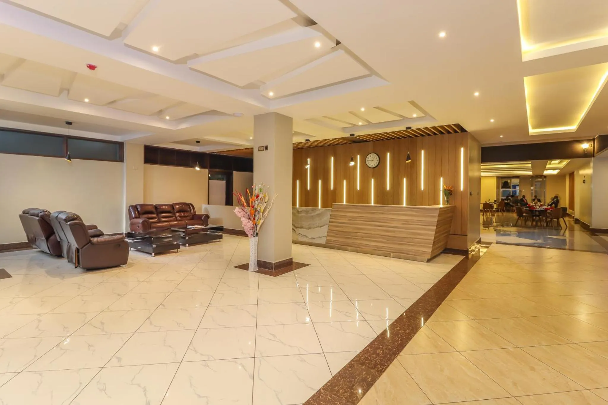 Lobby or reception in Dallas Premiere Hotel