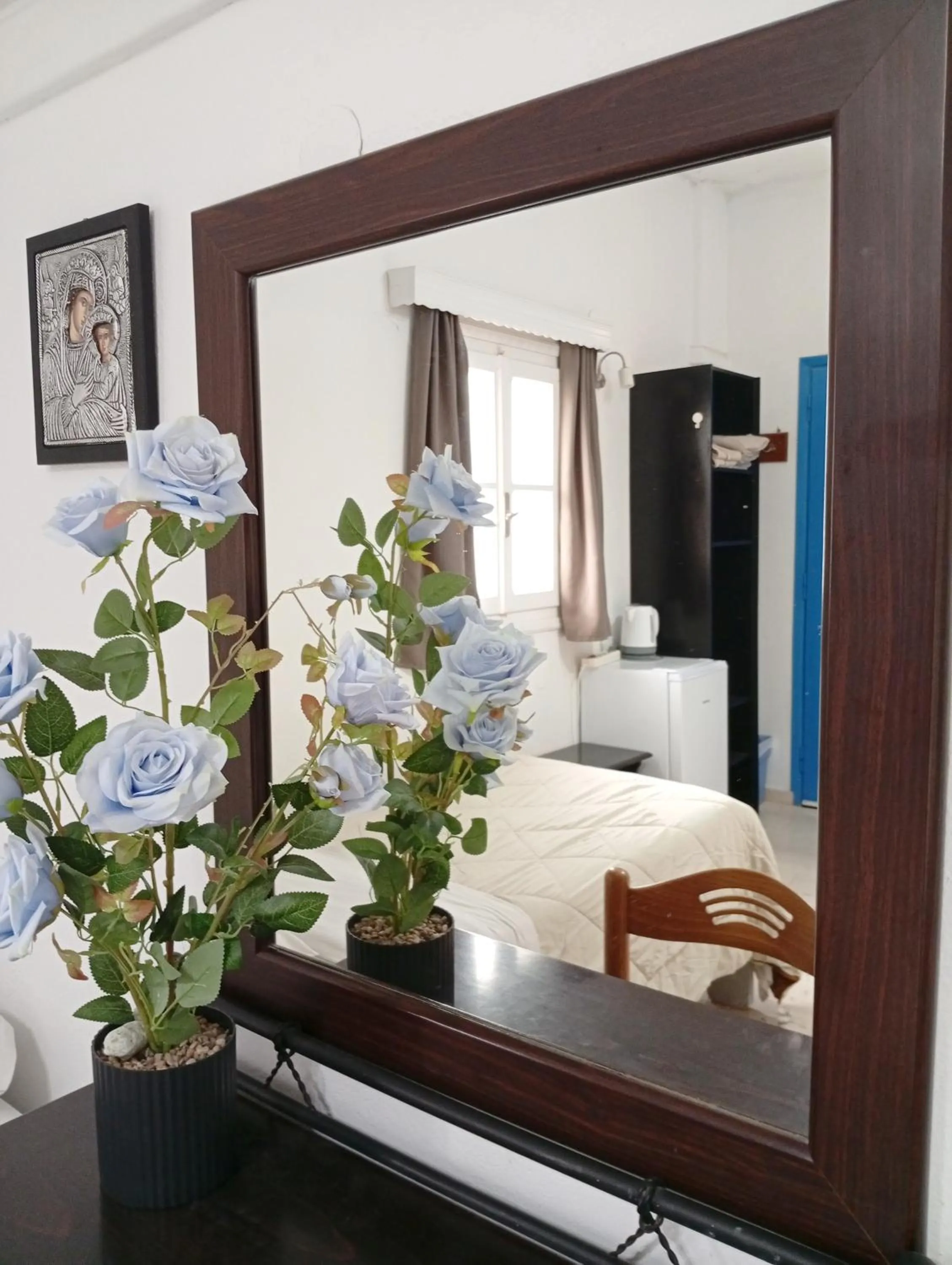 Living room, Bed in The Best