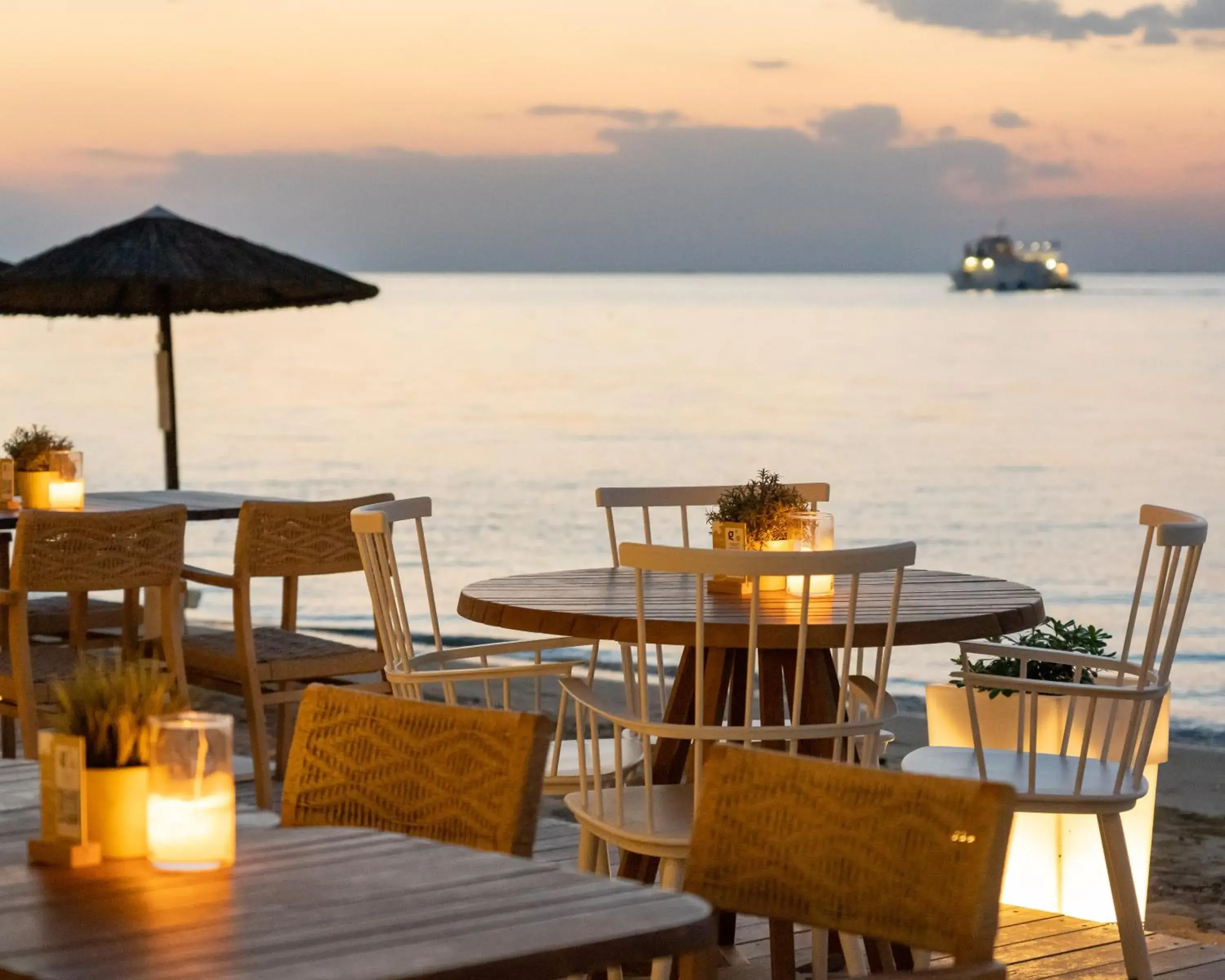 Restaurant/places to eat in Golden Star City Resort Restaurant/places to eat in Golden Star City Resort