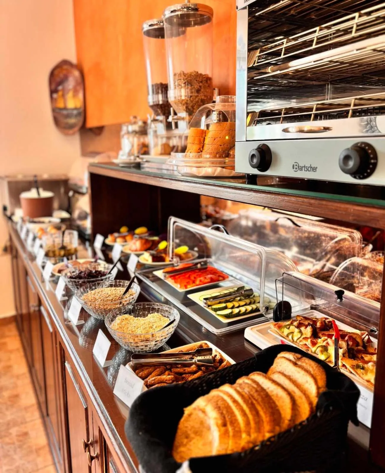 Breakfast in Anemoessa Villa