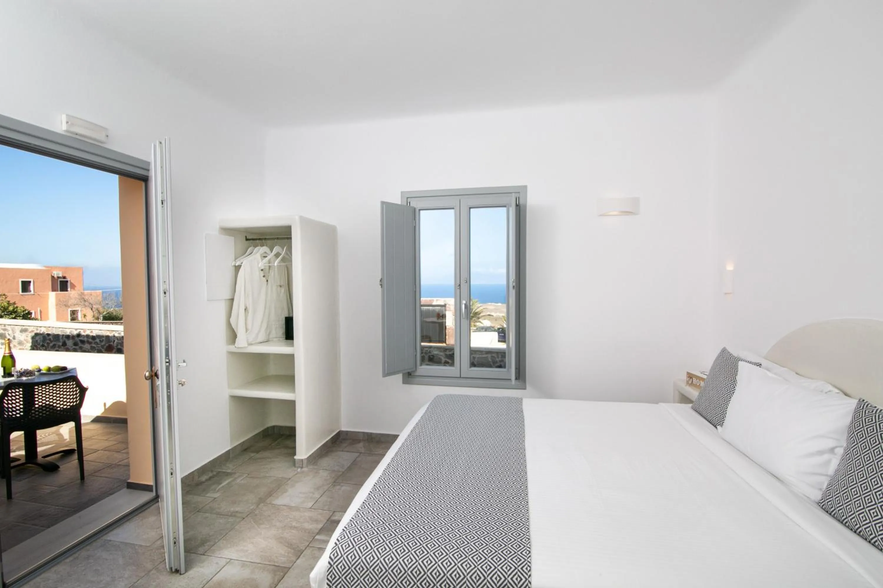 Balcony/Terrace, Bed in Anemoessa Villa