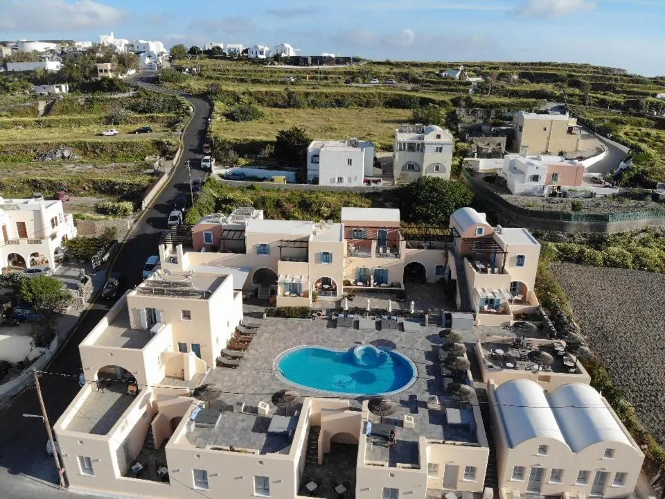 Property building in Anemoessa Villa