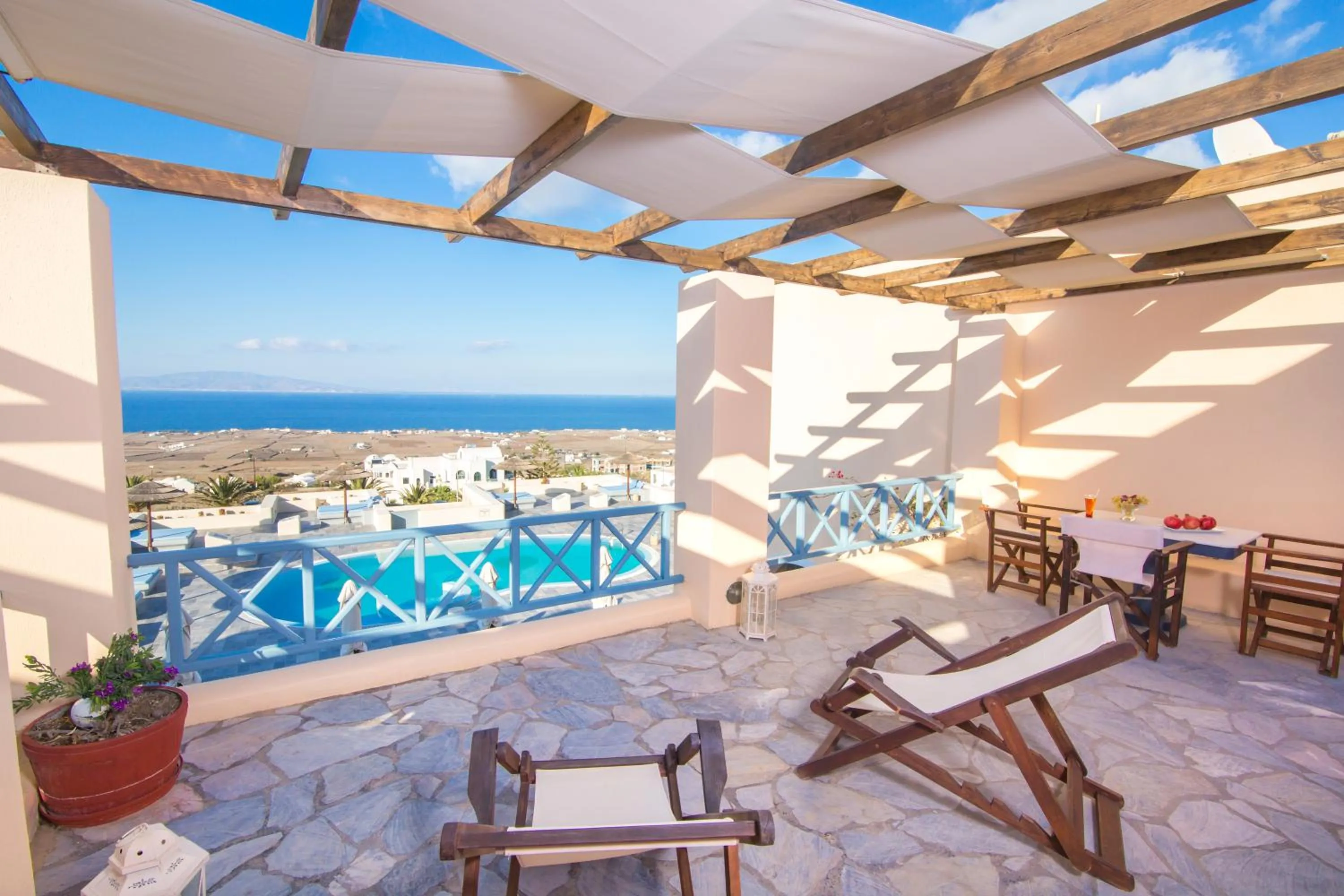 Balcony/Terrace in Anemoessa Villa