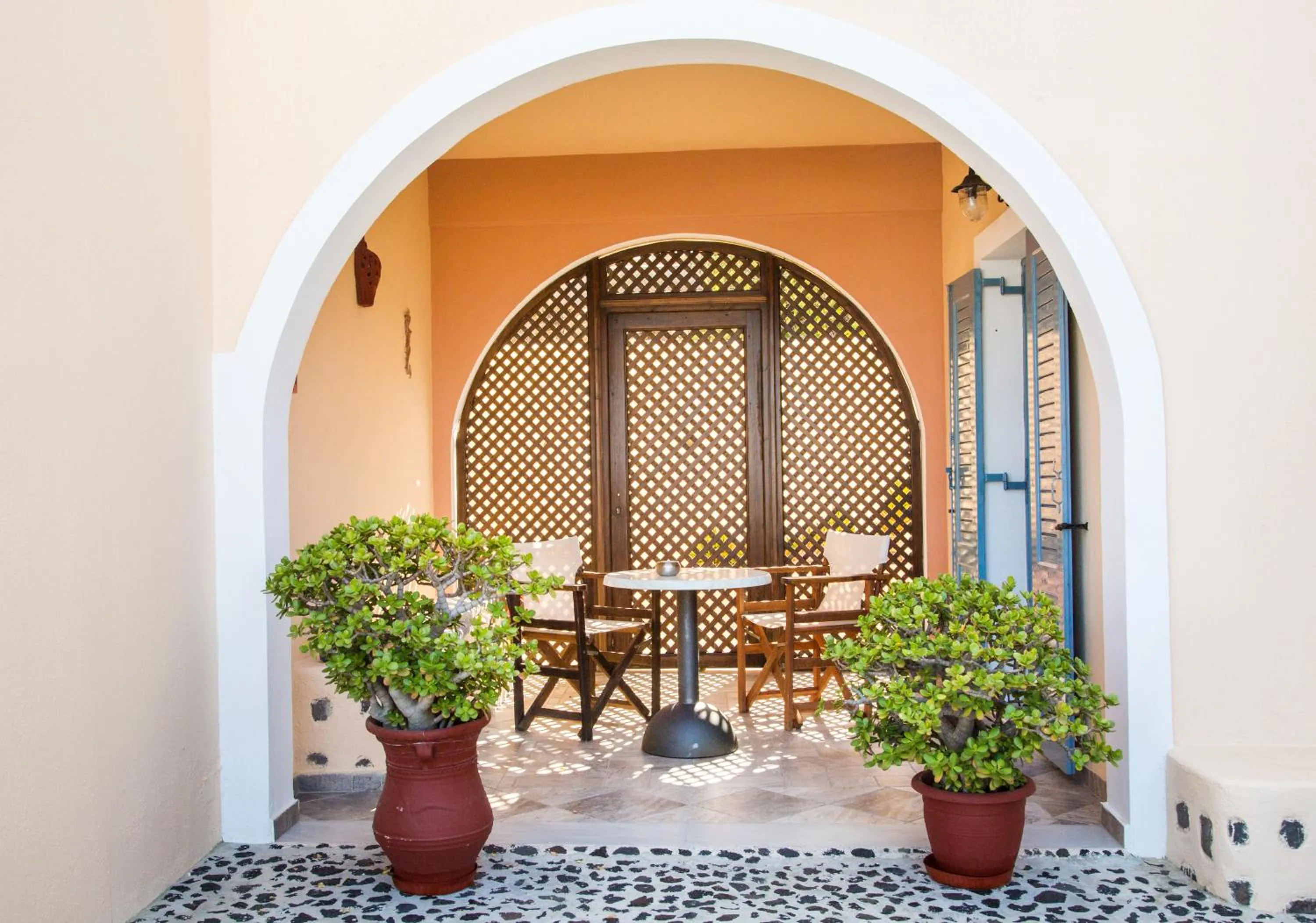Balcony/Terrace in Anemoessa Villa