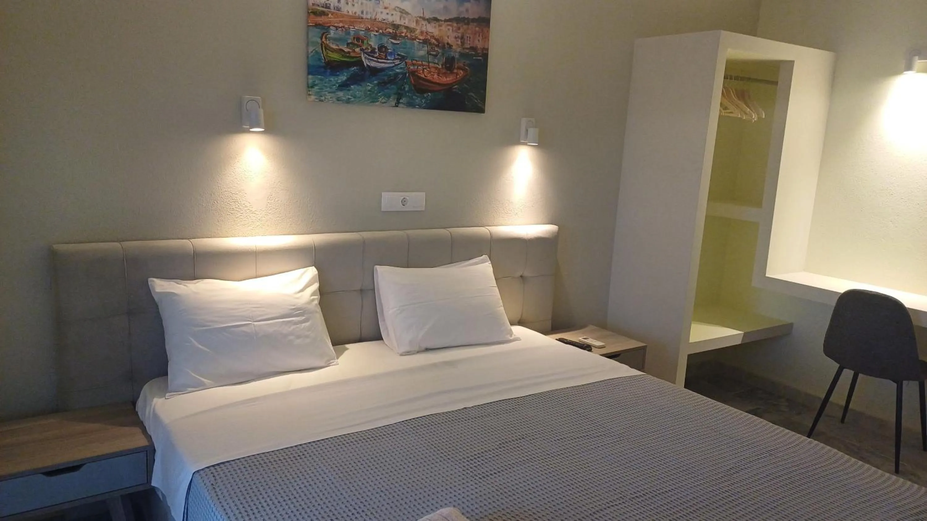 Bed in Villa Kavourakia