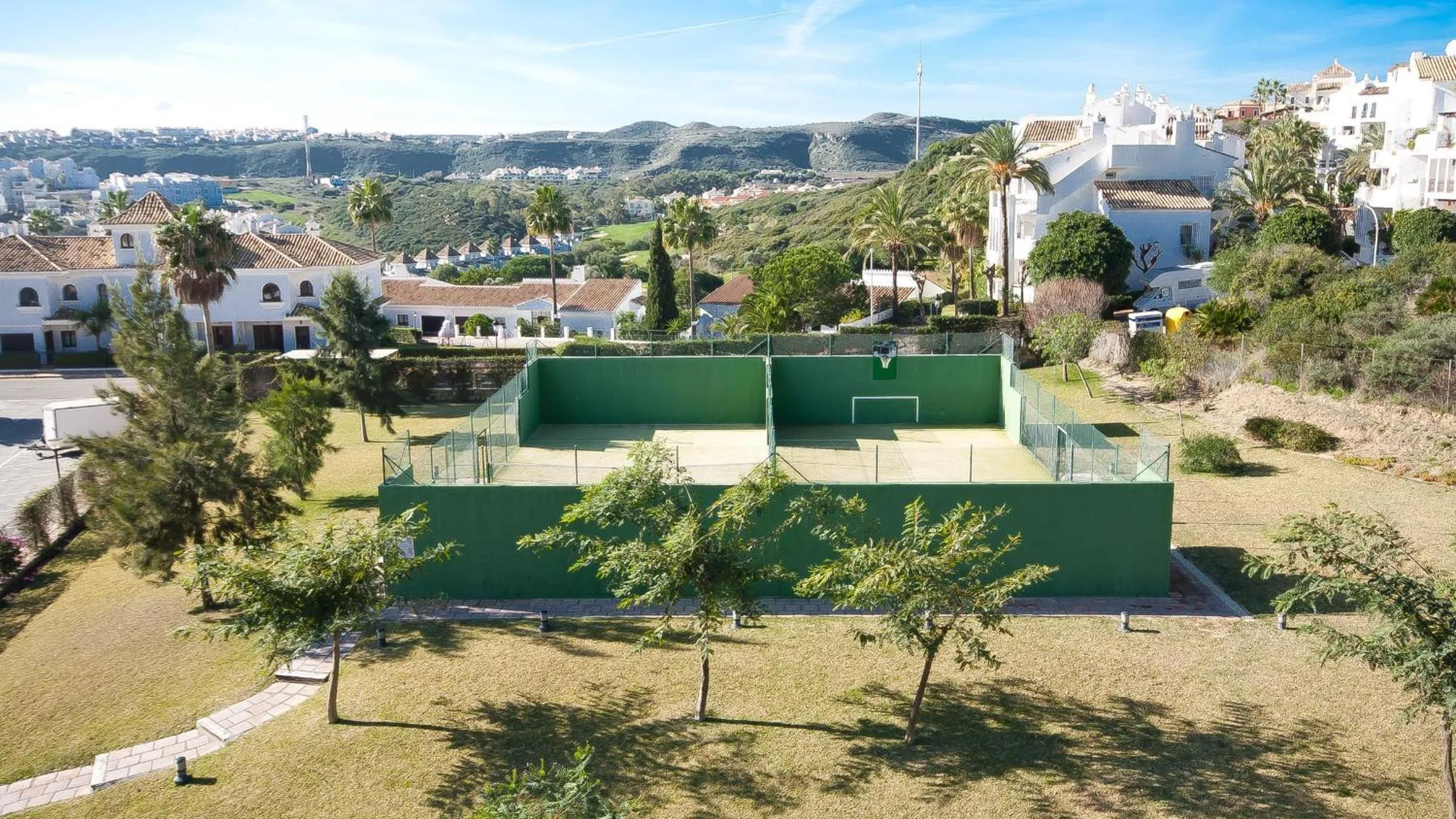 Duquesa Suites 206