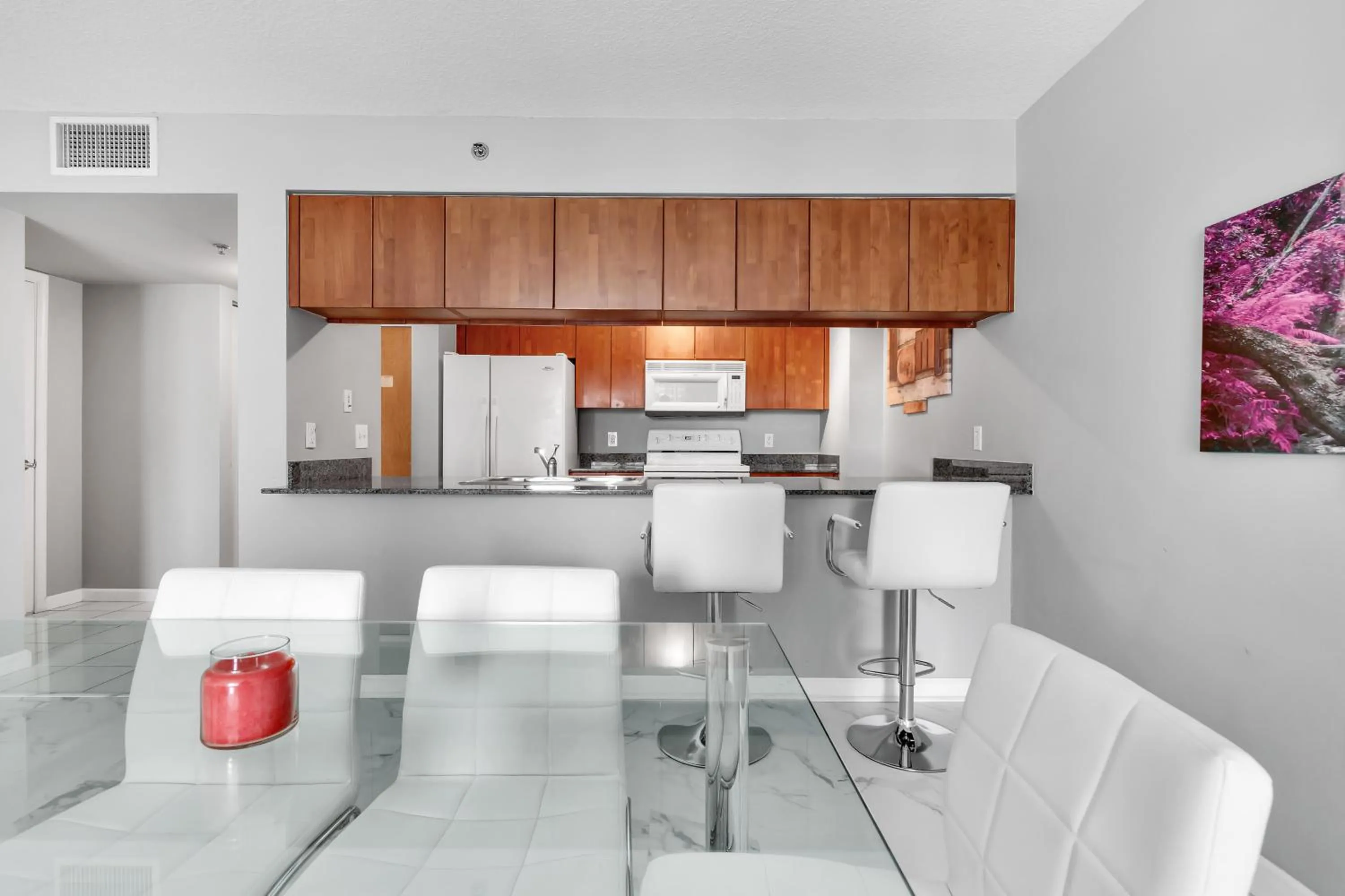 Kitchen or kitchenette in The Club at Brickell Bay Luxury Suites