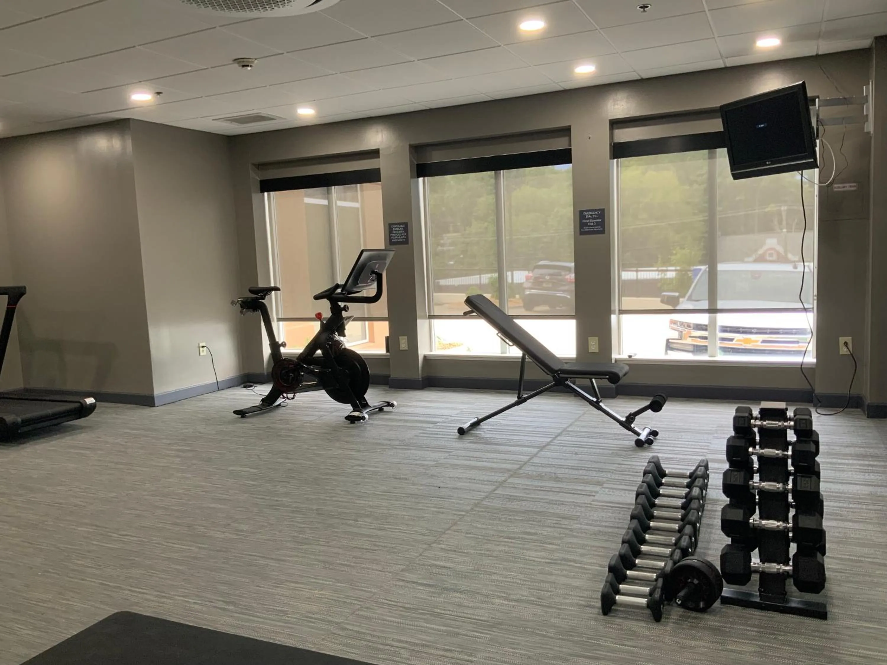 Fitness centre/facilities in Nash Haus Hotel