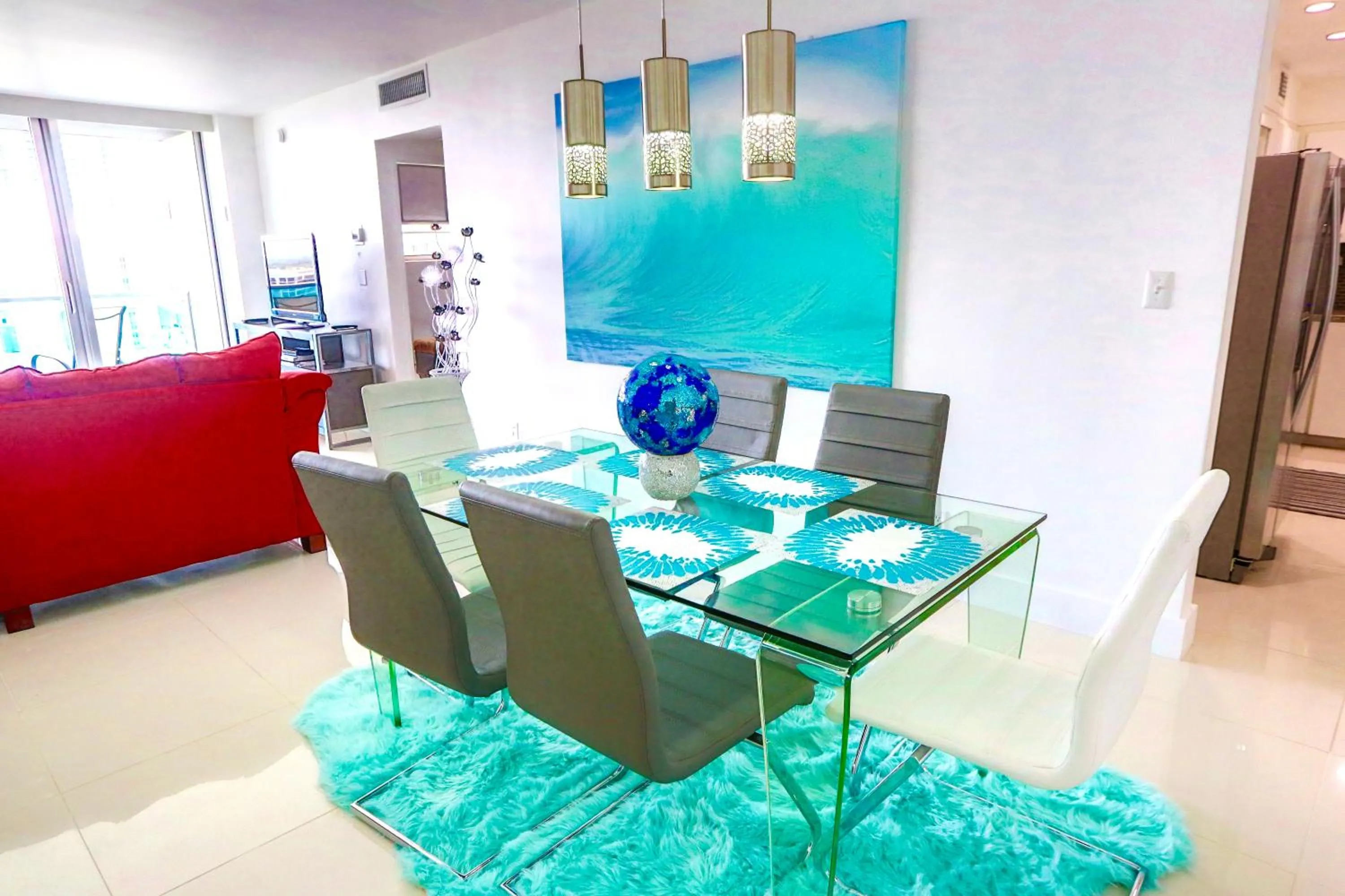 Seating area in Beautiful penthouse condo with stunning views of both ocean and city