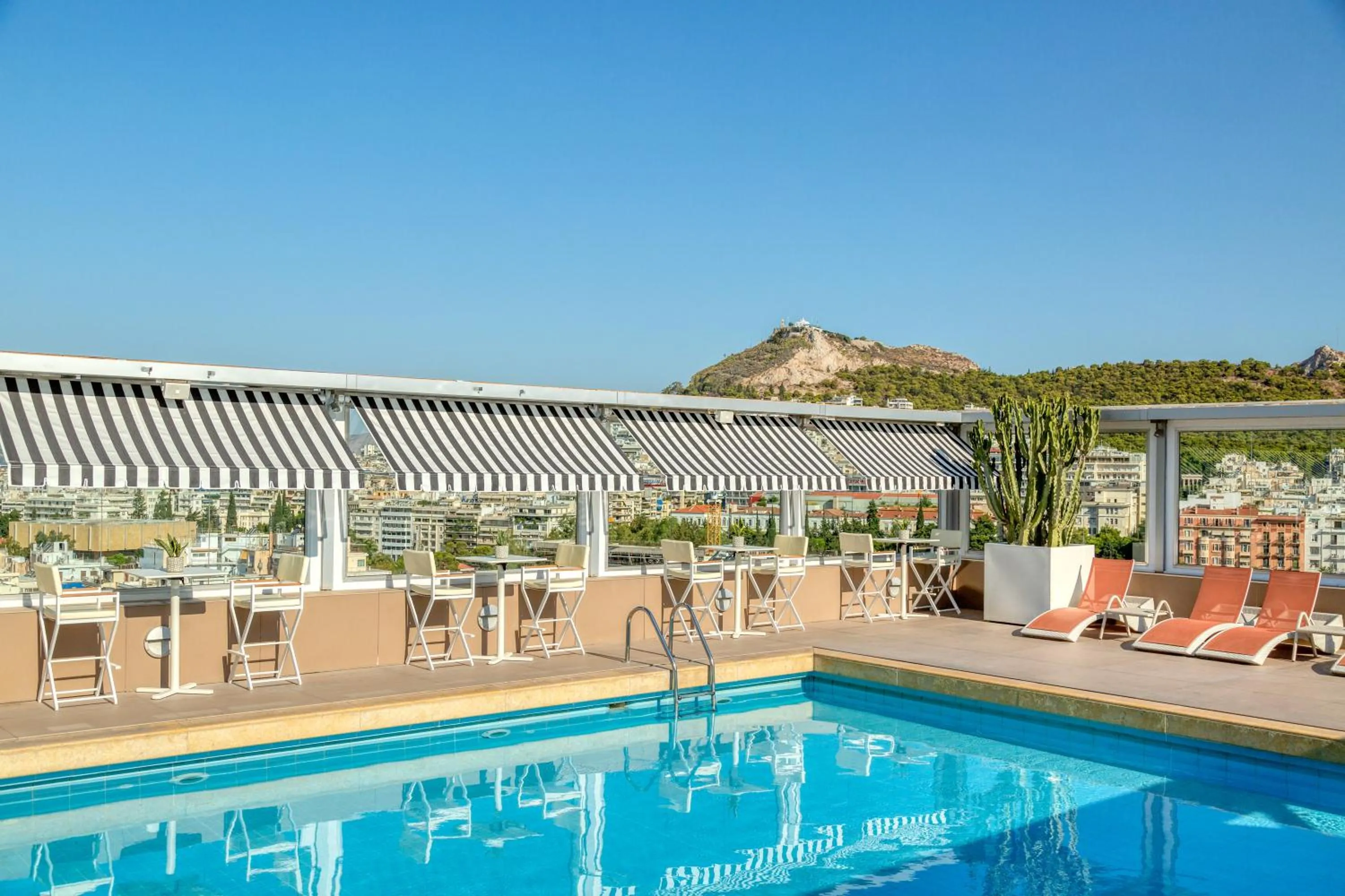 Spring in Divani Caravel