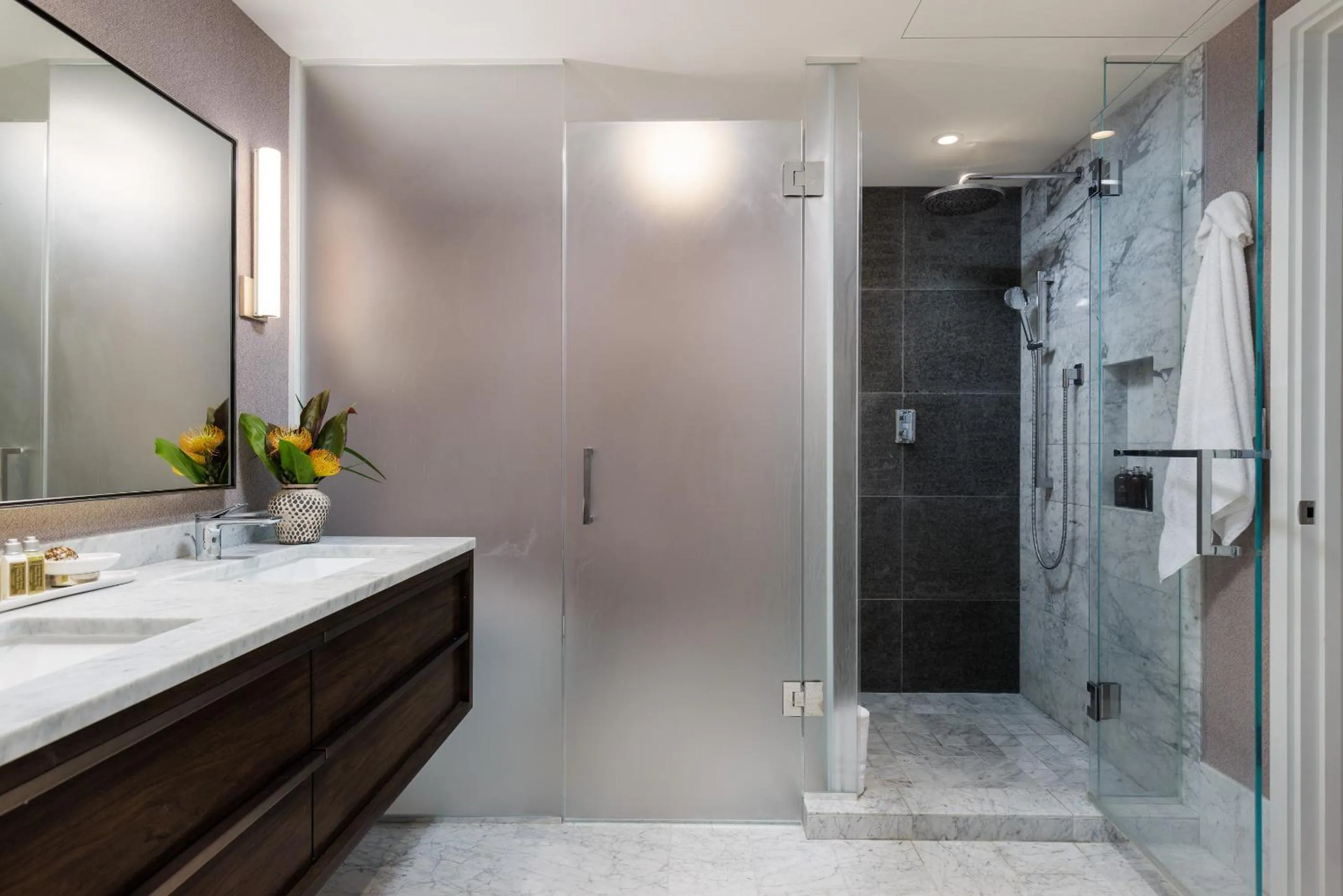 Shower in Hapuna Beach Residences Condo - Luxury Redefined - Oceanfront